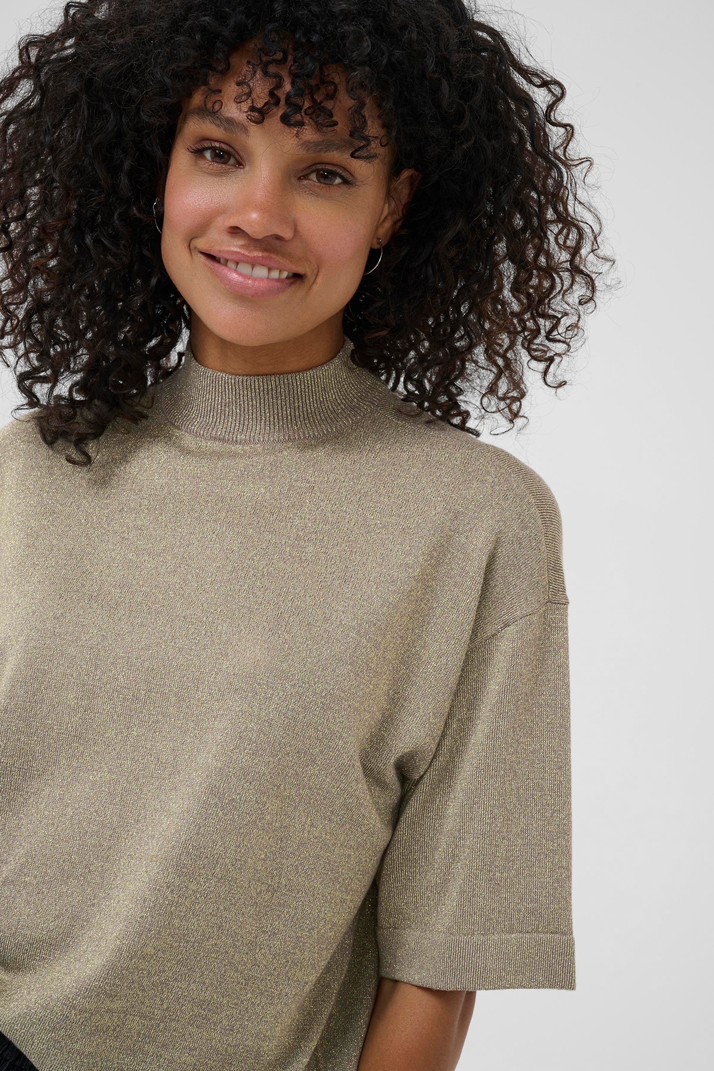 KAregina Pullover LOOKBOOK DETAIL 10510859-190808