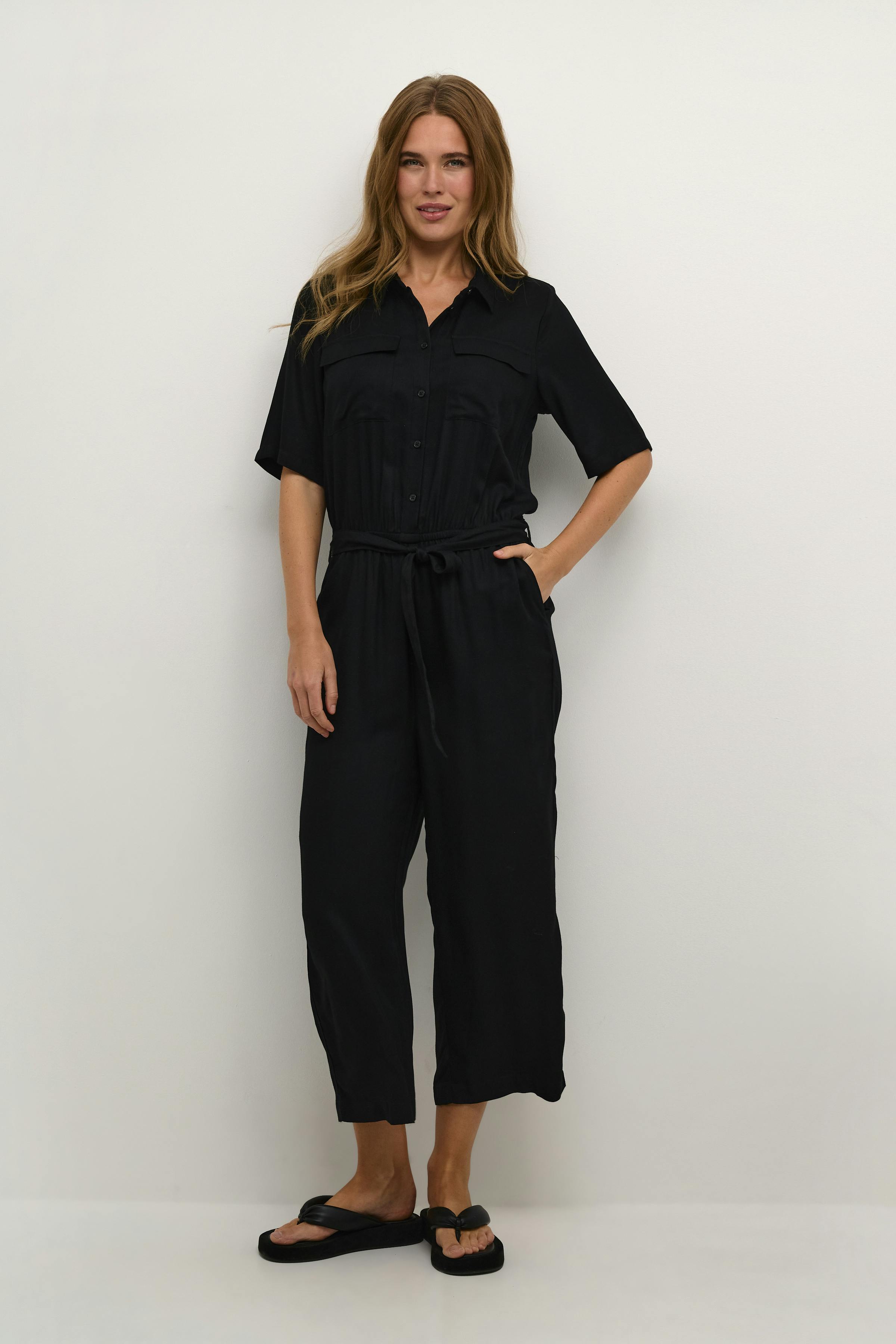 KAruthie Overall LOOKBOOK FRONT 10509442-100121