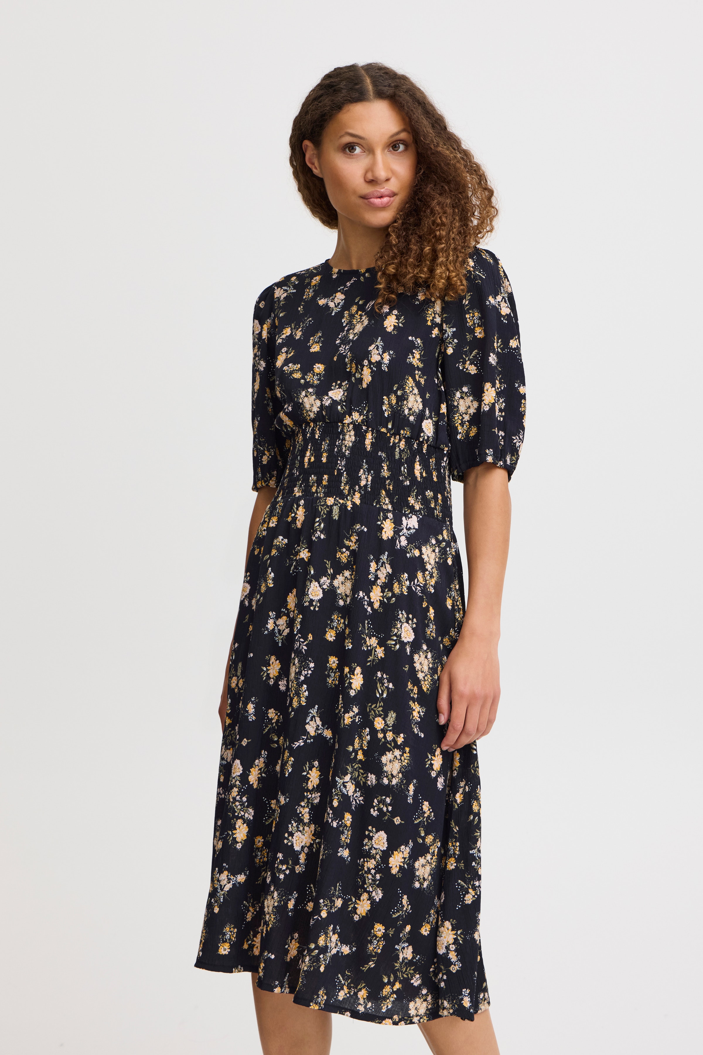 PZTALULLA Kjole LOOKBOOK FRONT 50208286-203589