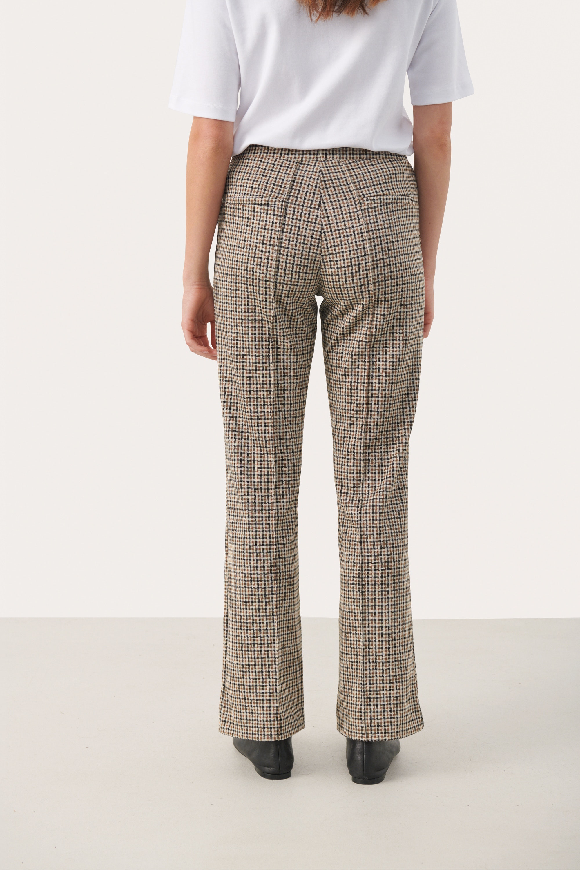 PontasPW Trousers LOOKBOOK BACK 30305506-300958