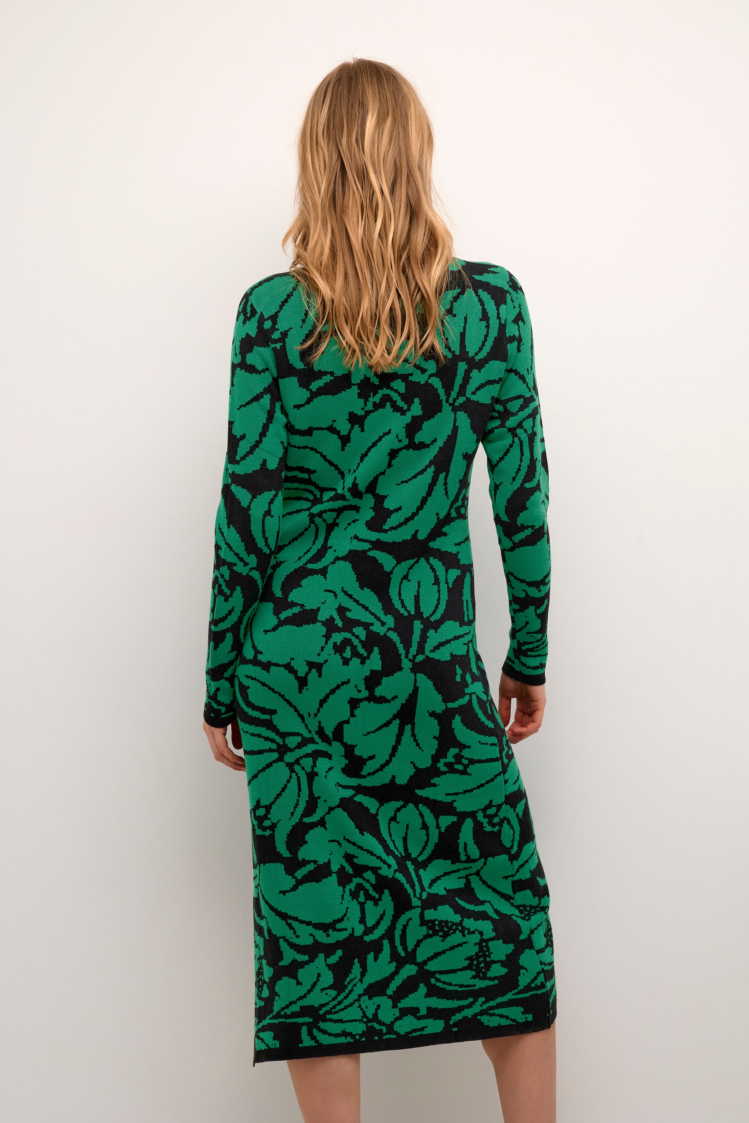 CRMollia Klänning LOOKBOOK FRONT 10612076-105171