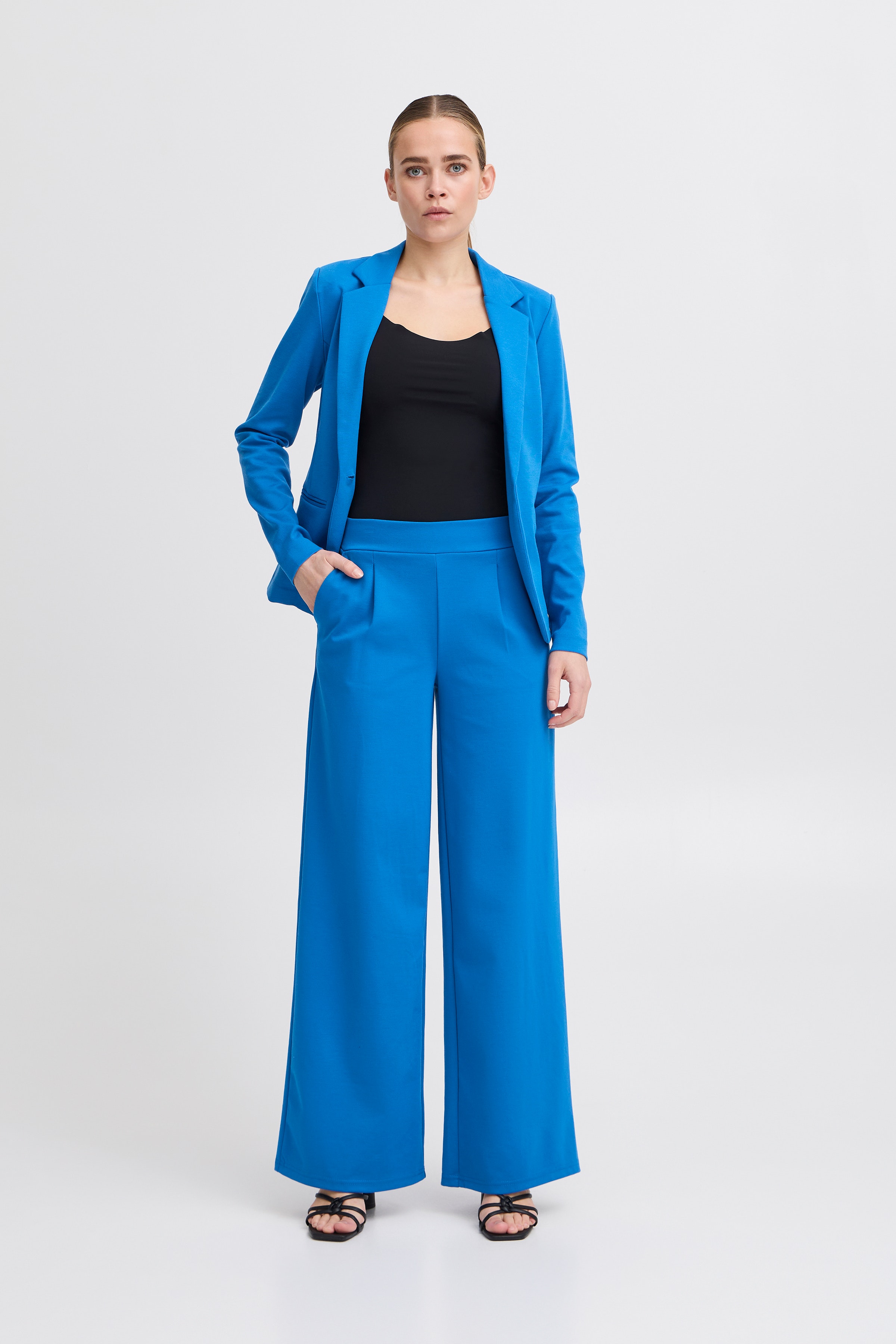 IHKATE LONG WIDE  Bukser LOOKBOOK FRONT 20118337-194053