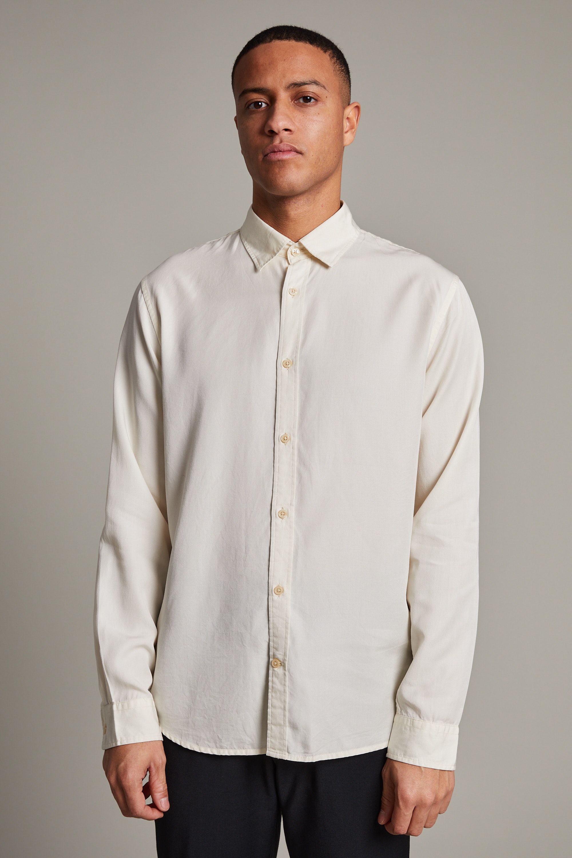 MAtrostol Shirt LOOKBOOK FRONT 30206116-110104