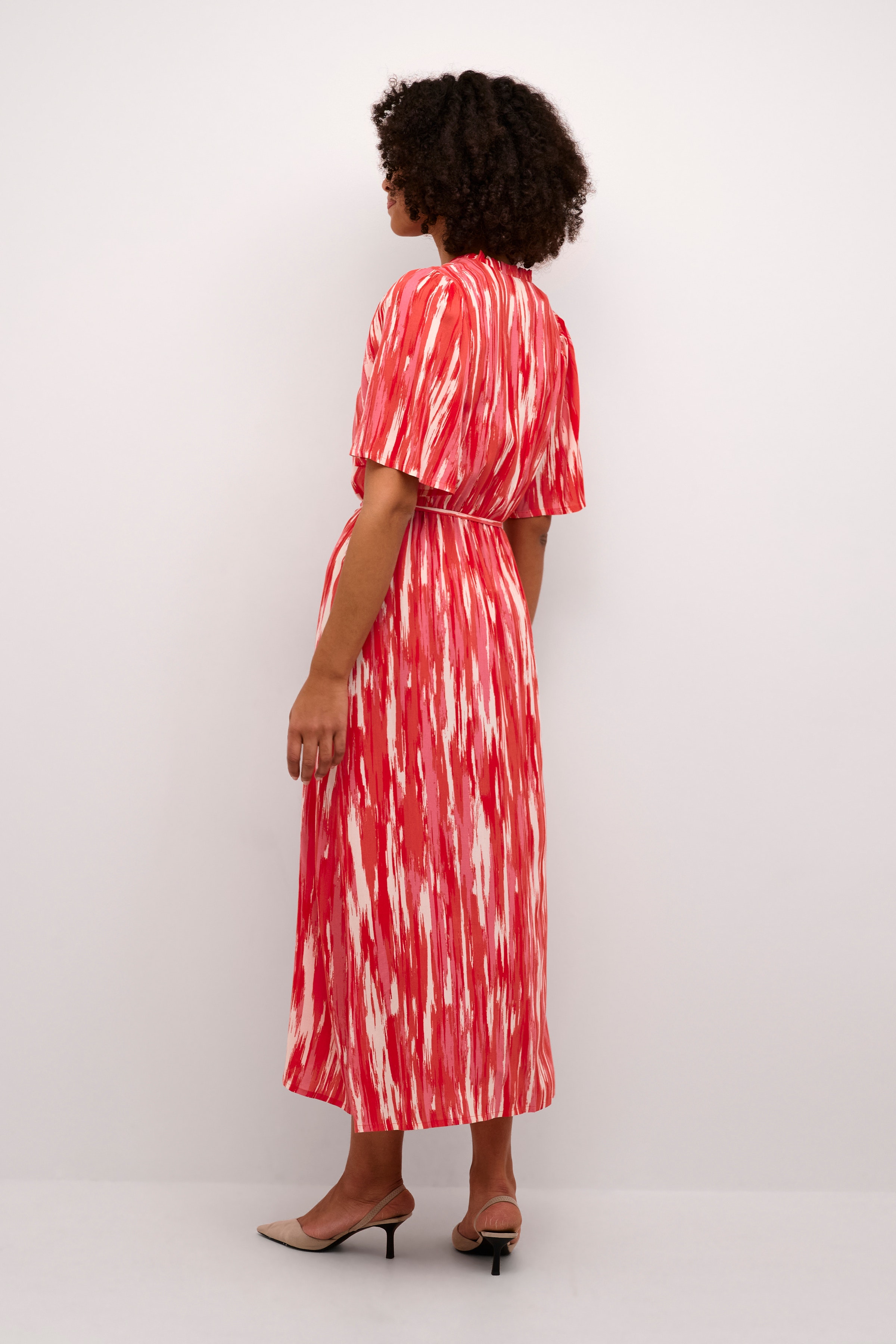 KAarina Kjole LOOKBOOK BACK 10552340-106844