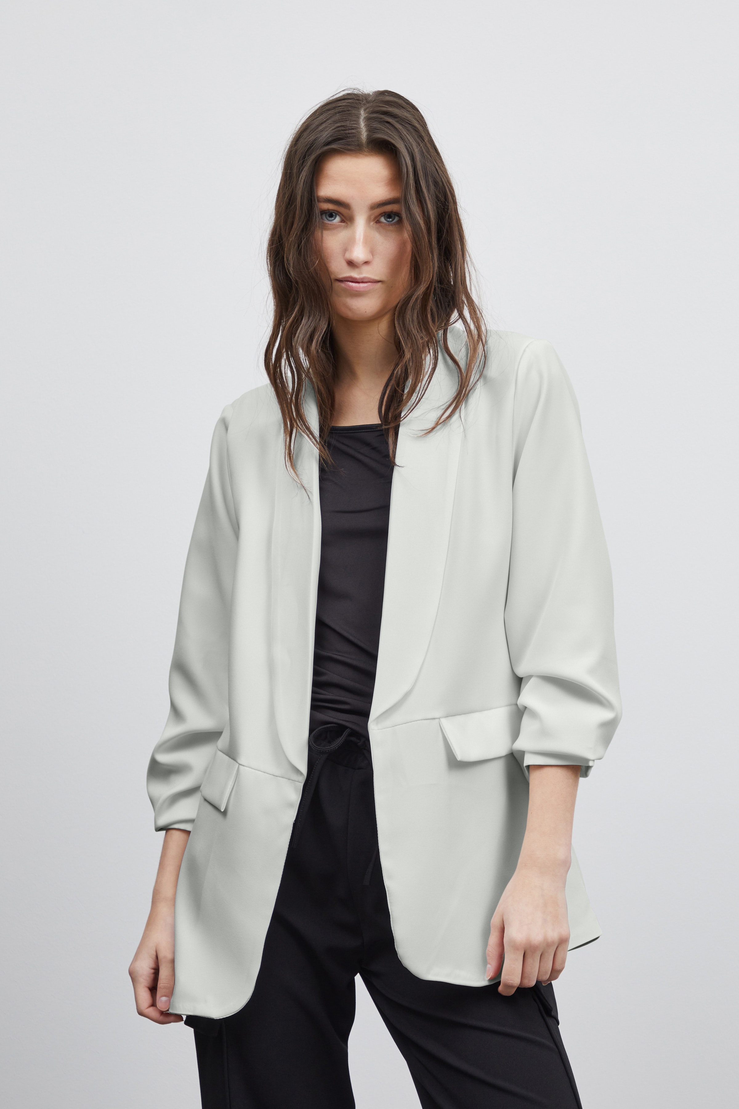 SBANNELEN Blazer LOOKBOOK FRONT 22100085-110105