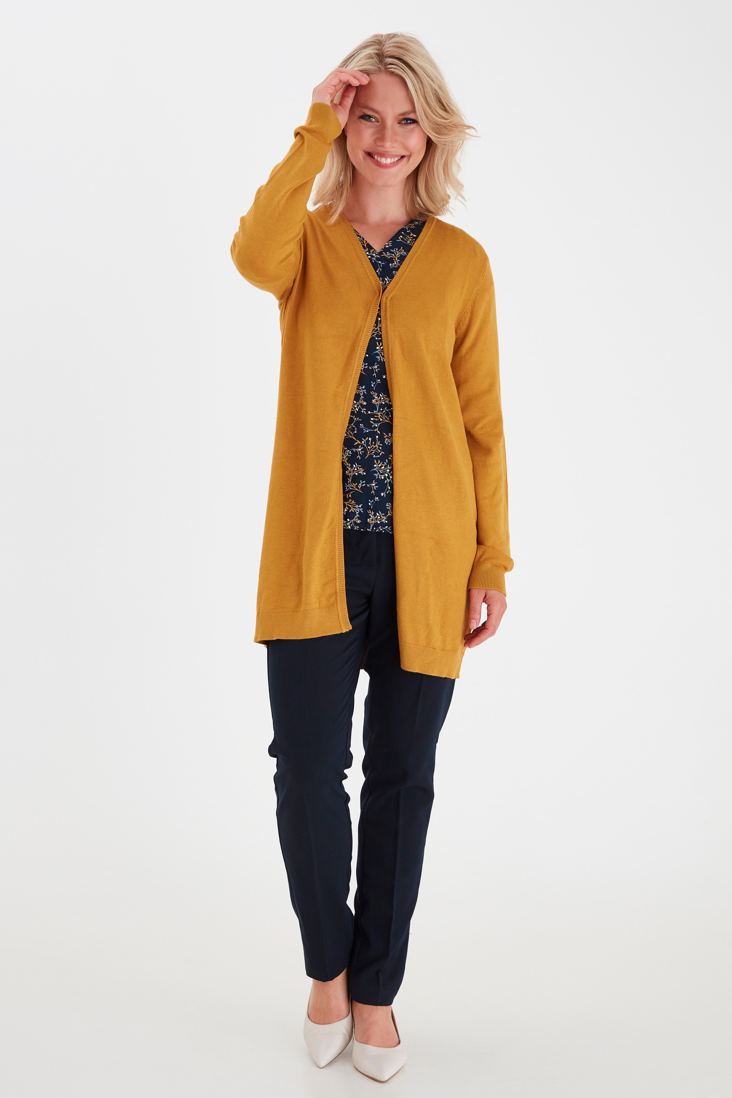 ZUFIRM Cardigan LOOKBOOK FRONT 20608287-1609481