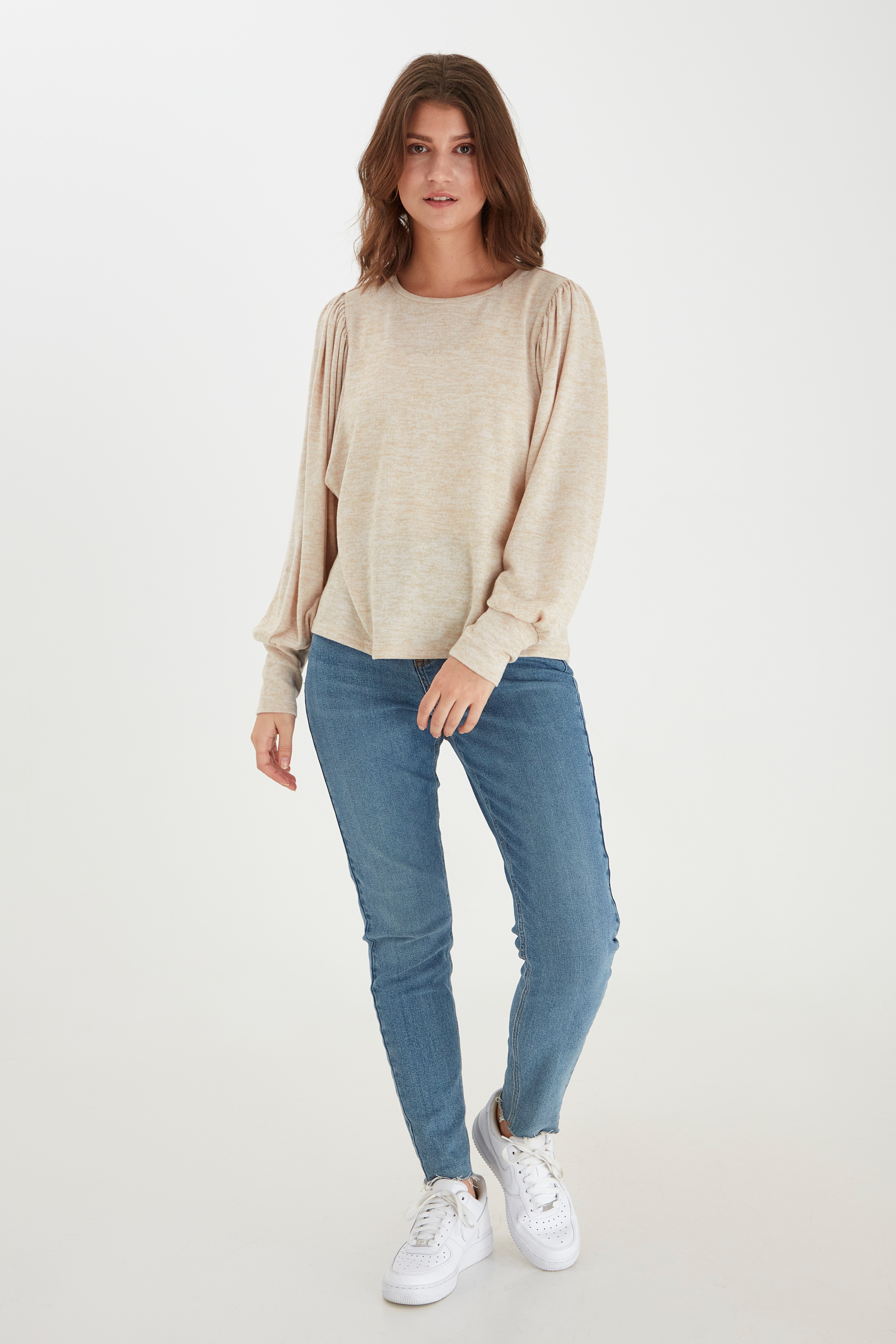 Blouse with long sleeve LOOKBOOK FRONT 20810363-1101041