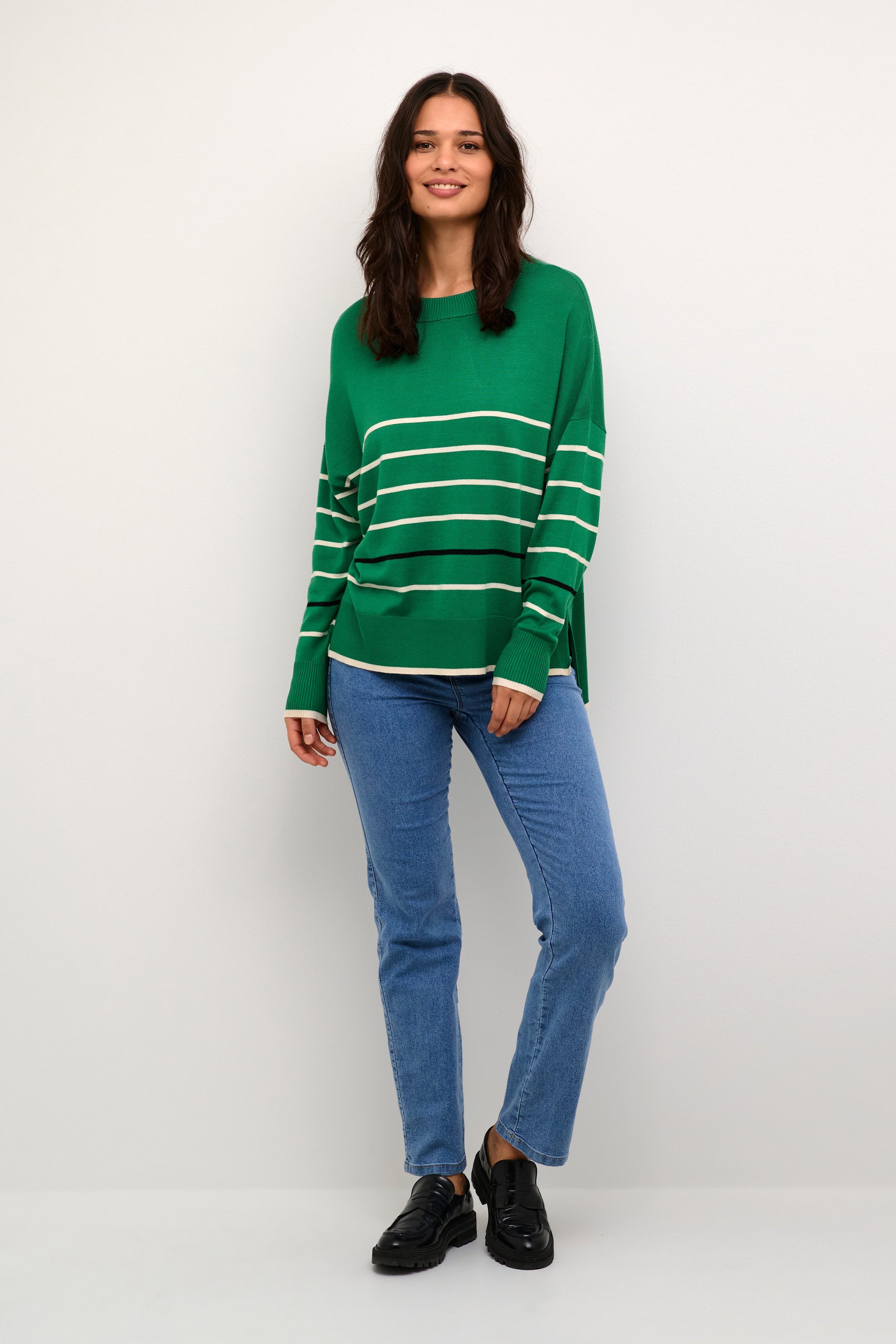 BPalona Pullover LOOKBOOK FRONT 10590386-105617B