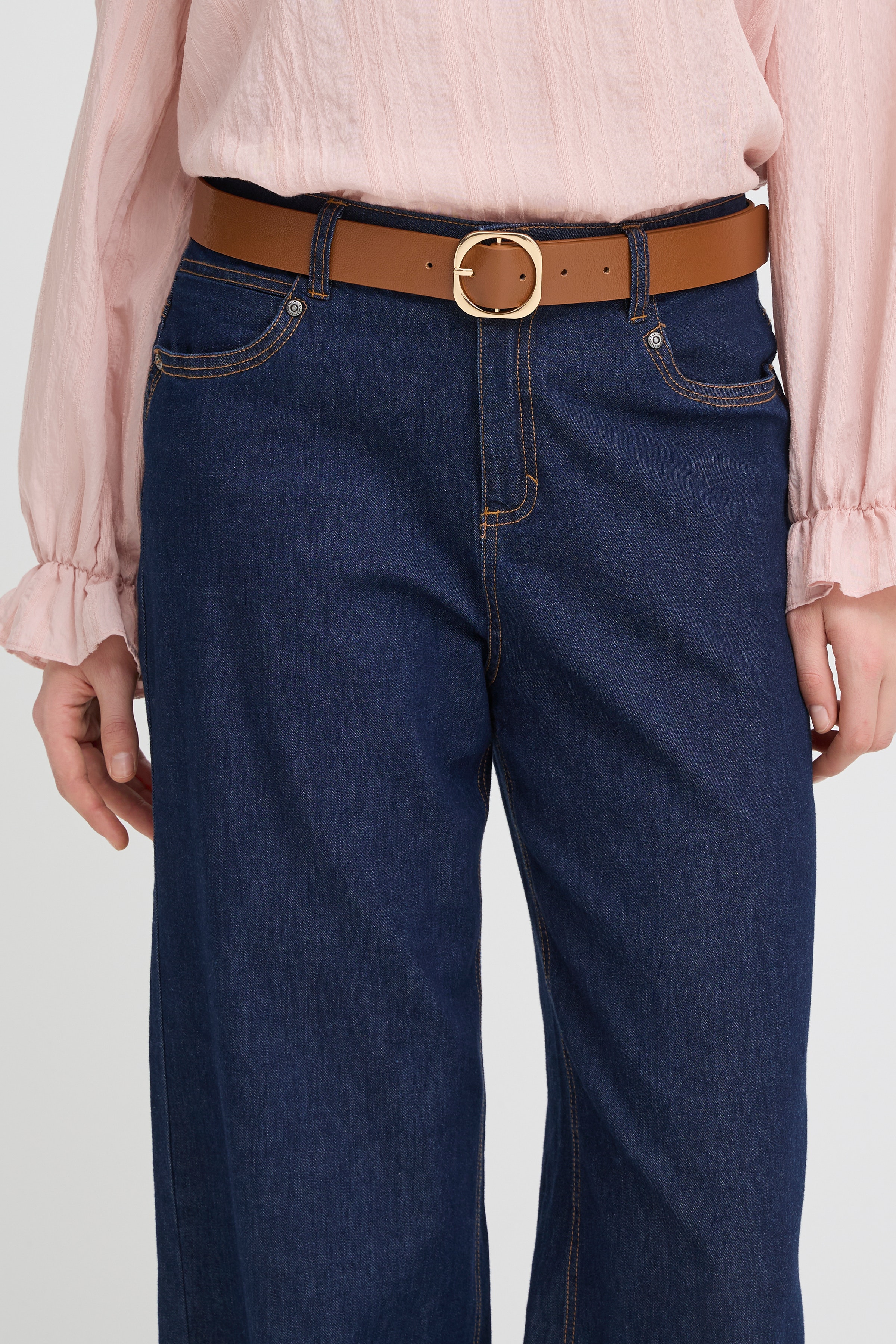 FRCLARA Bälte LOOKBOOK DETAIL 20617636-181421