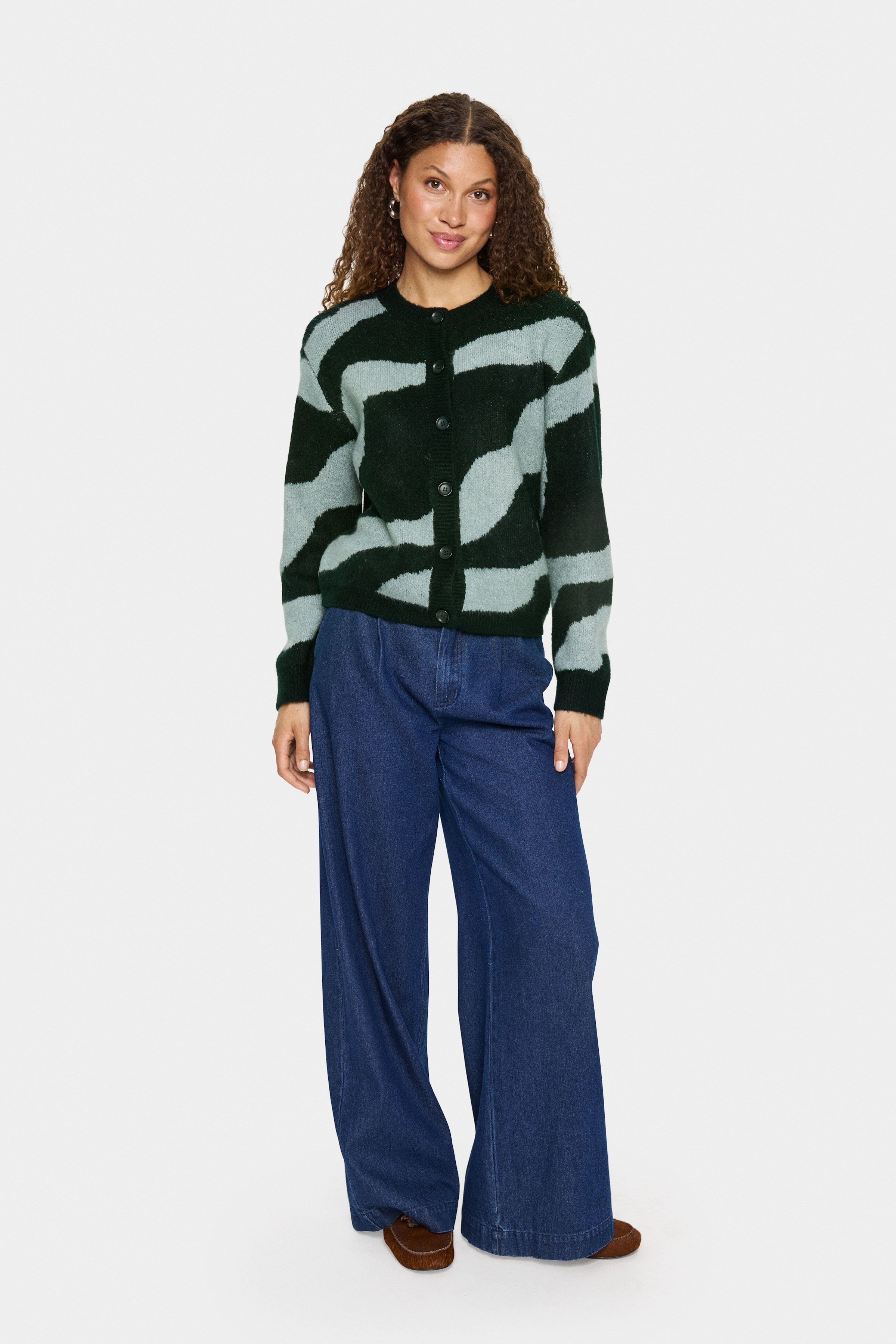 MallieSZ Cardigan LOOKBOOK FRONT 30514460-195414