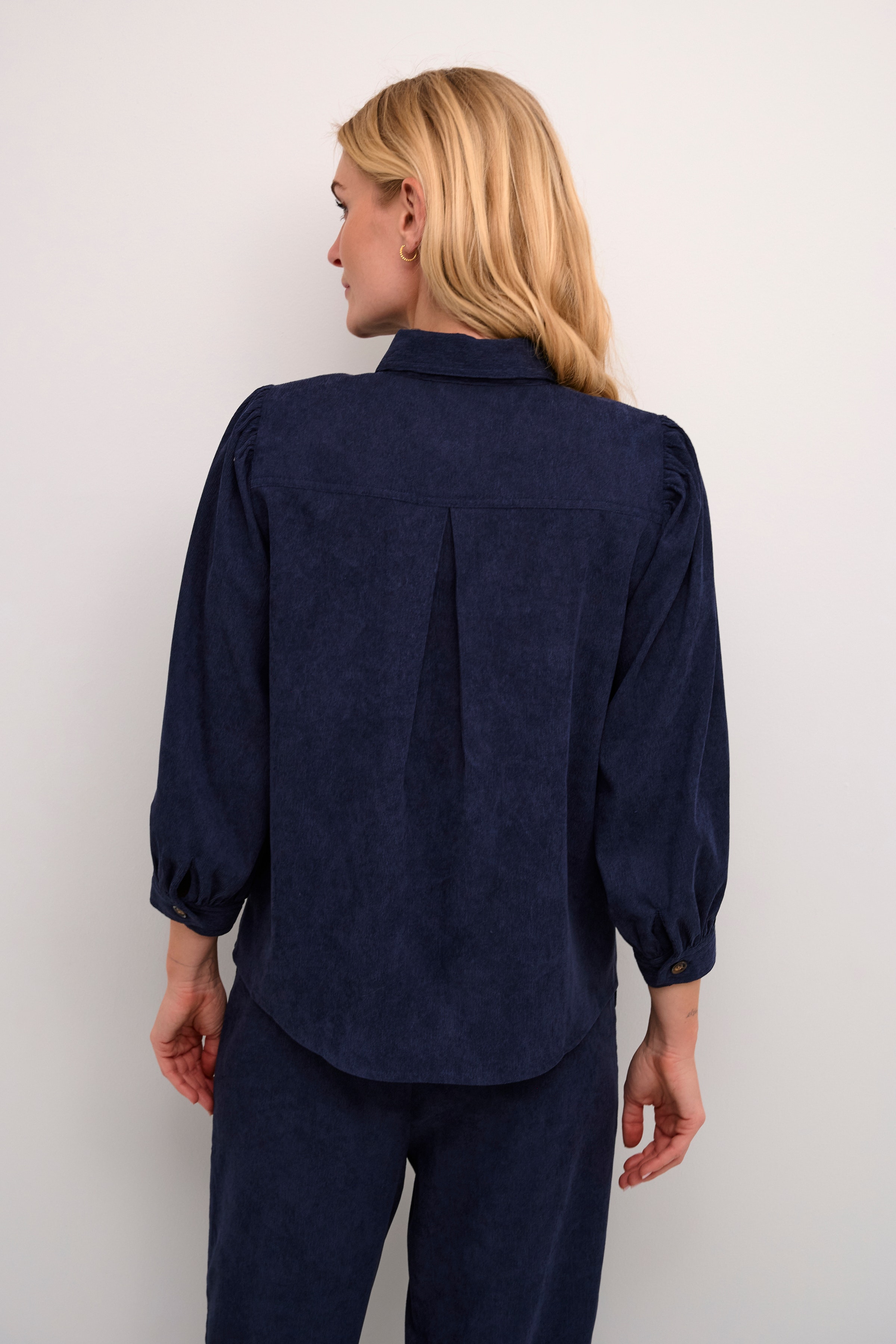 KAvera Skjorte LOOKBOOK BACK 10508370-194020