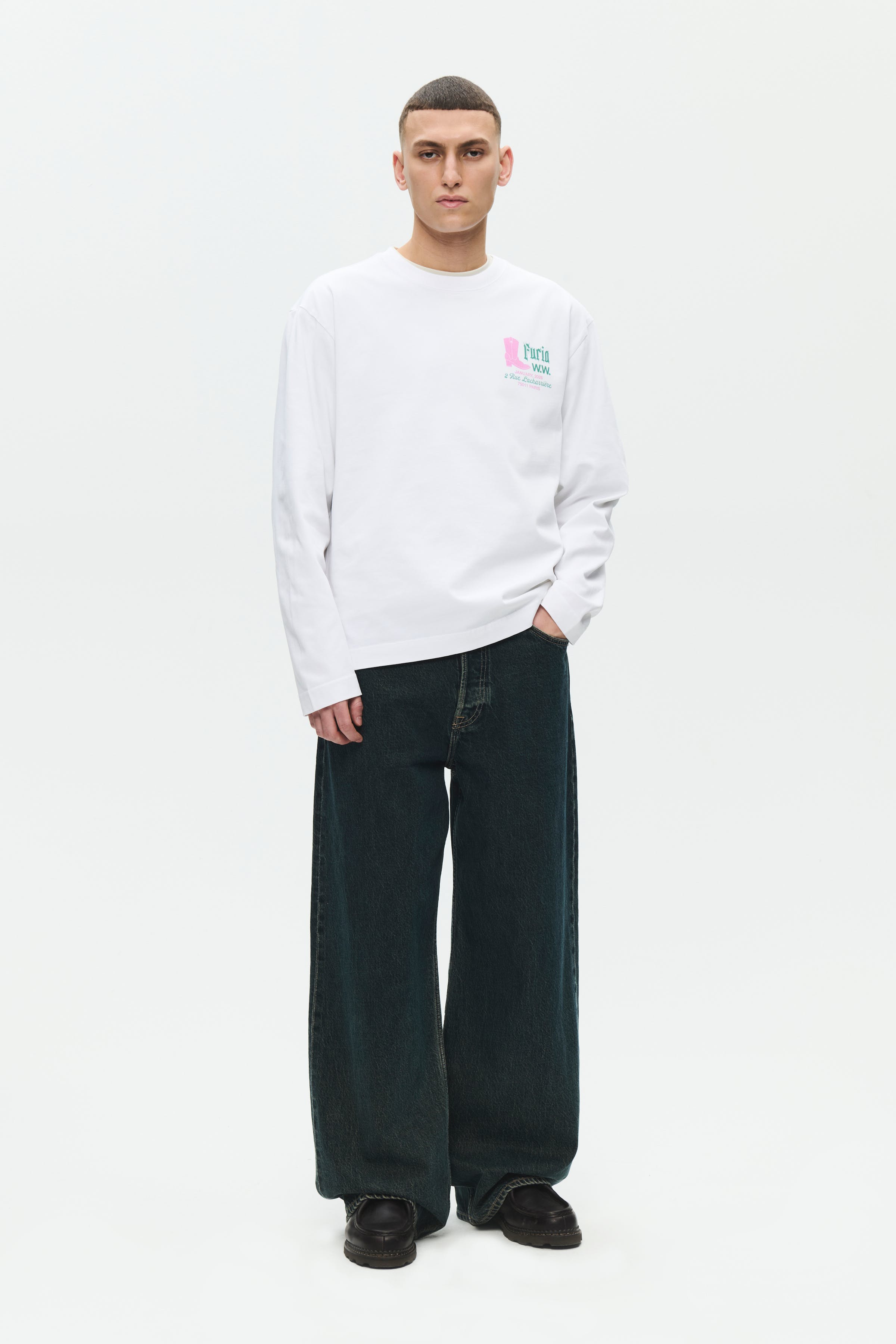 WWFuria T-shirt LOOKBOOK FRONT 30252372-110601