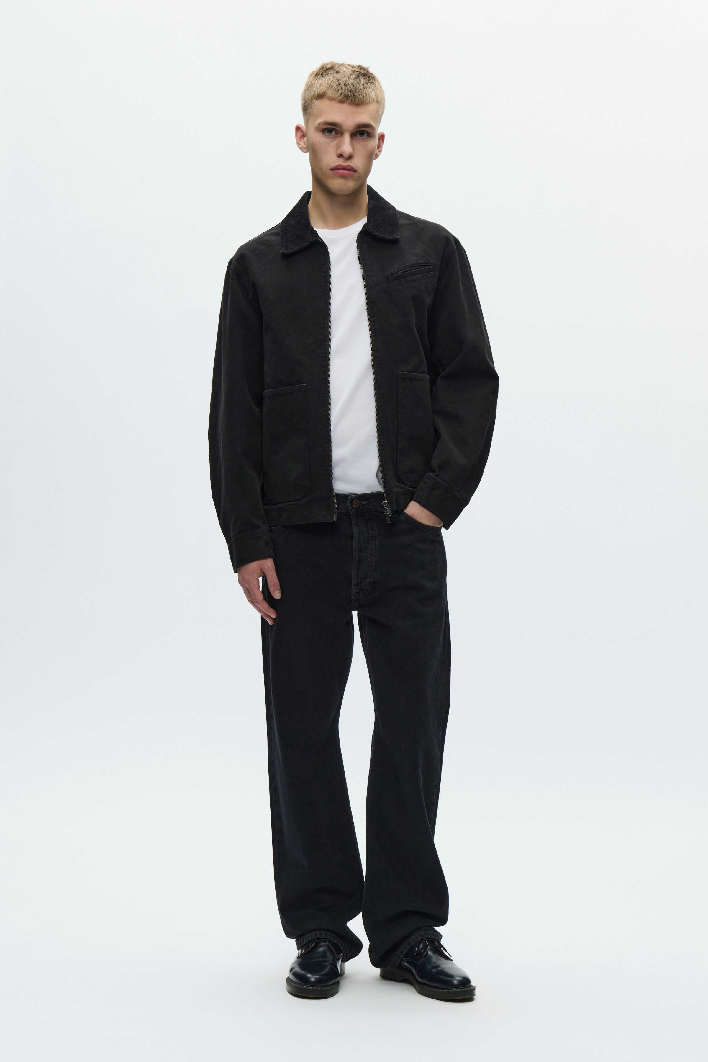 WWType 2 Jeans LOOKBOOK FRONT 30251601-304315