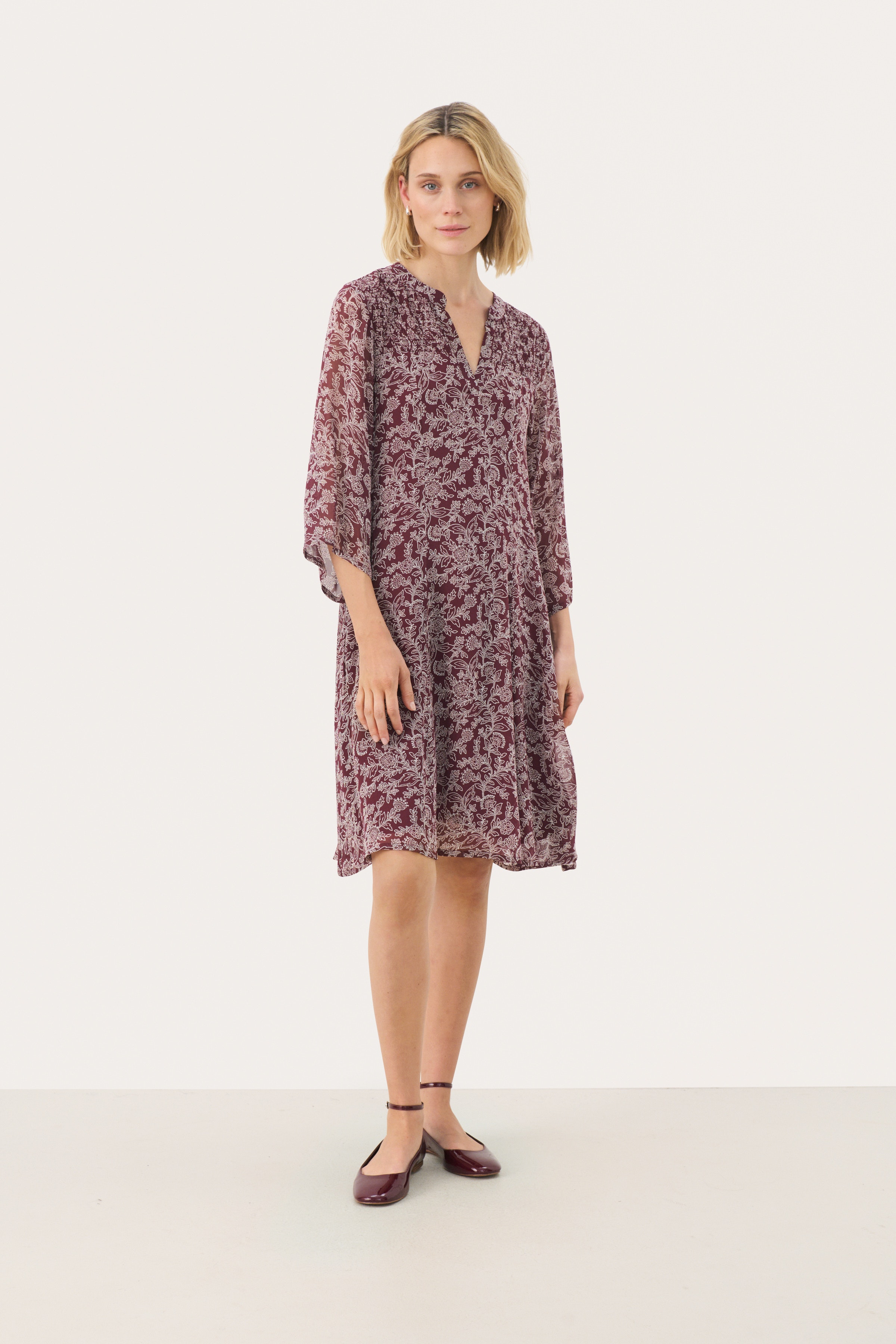 ElkaPW Jurk LOOKBOOK FRONT 30308413-304008