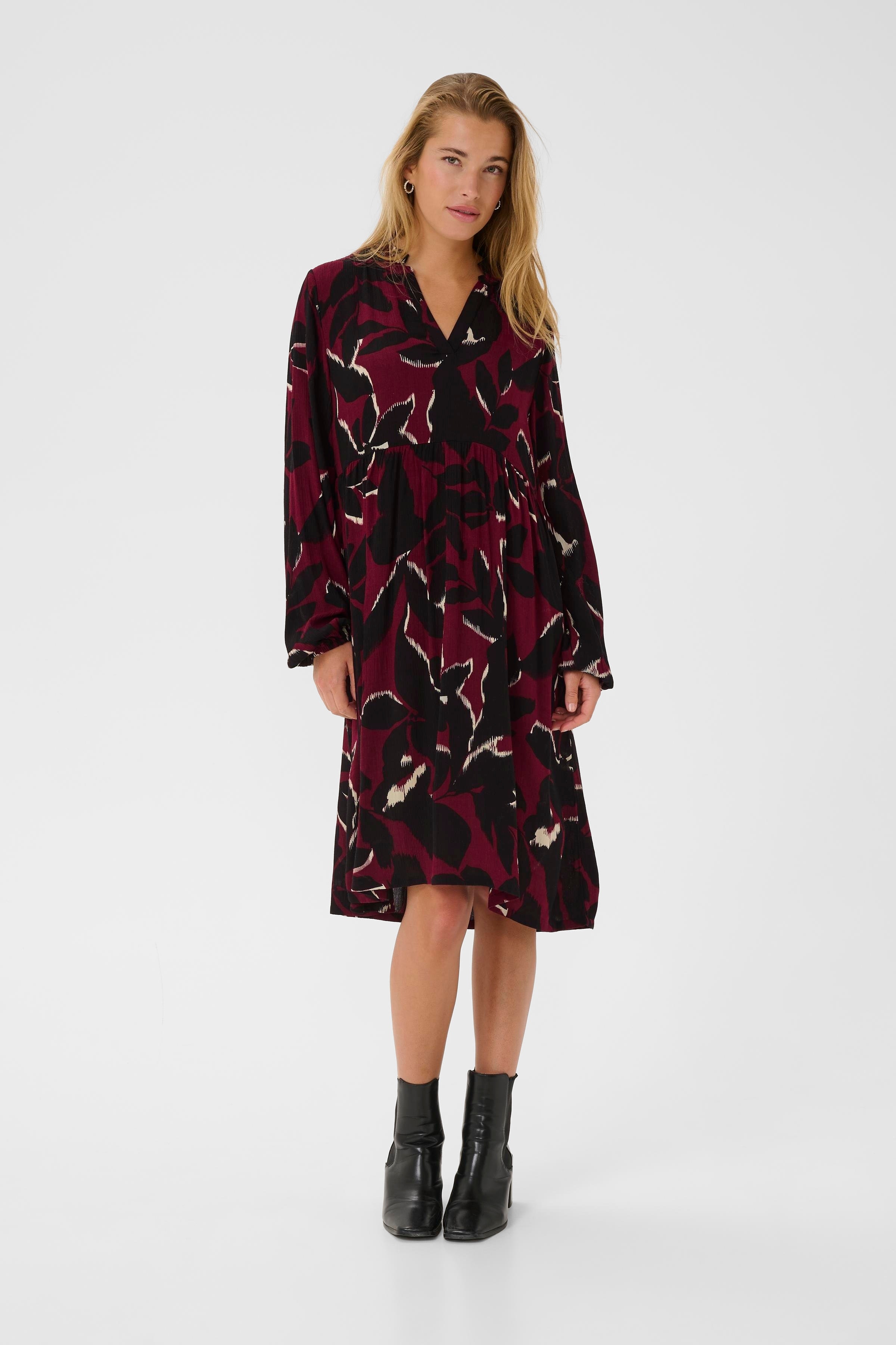 KAlisette Kjole LOOKBOOK FRONT 10510736-108224