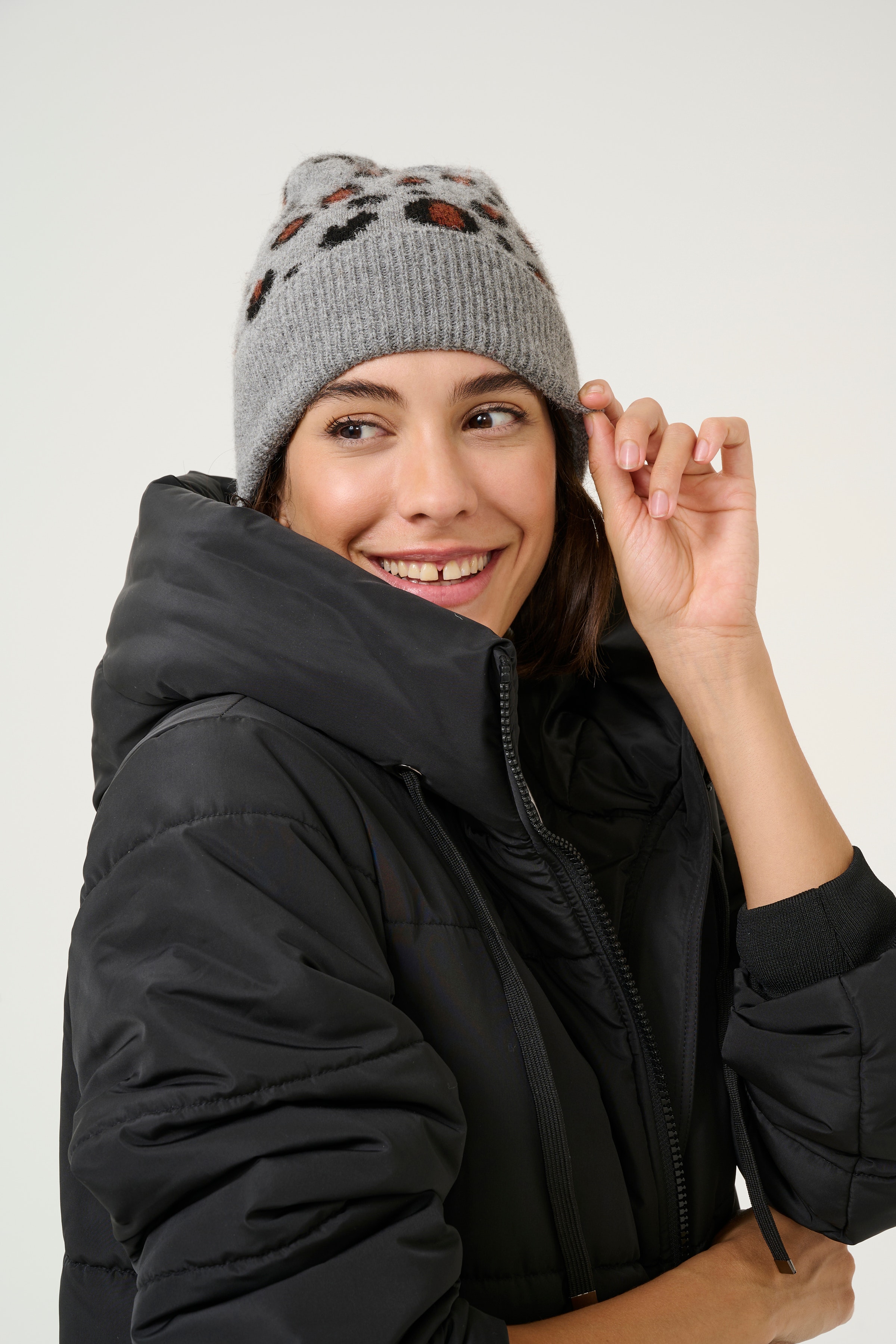 KAmae Hatt LOOKBOOK DETAIL 10509910-107421