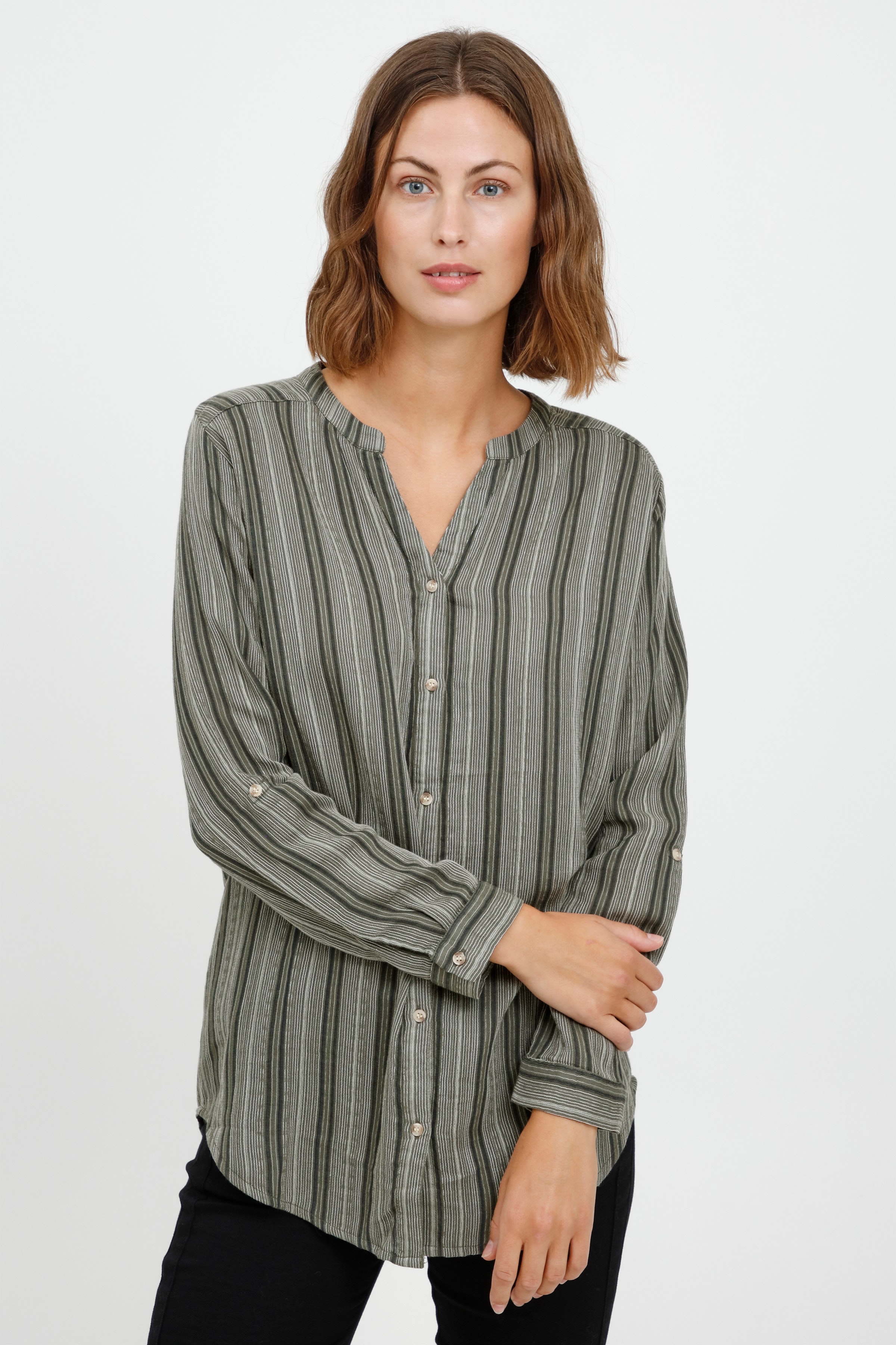 Long sleeved shirt LOOKBOOK FRONT 20609828-200116