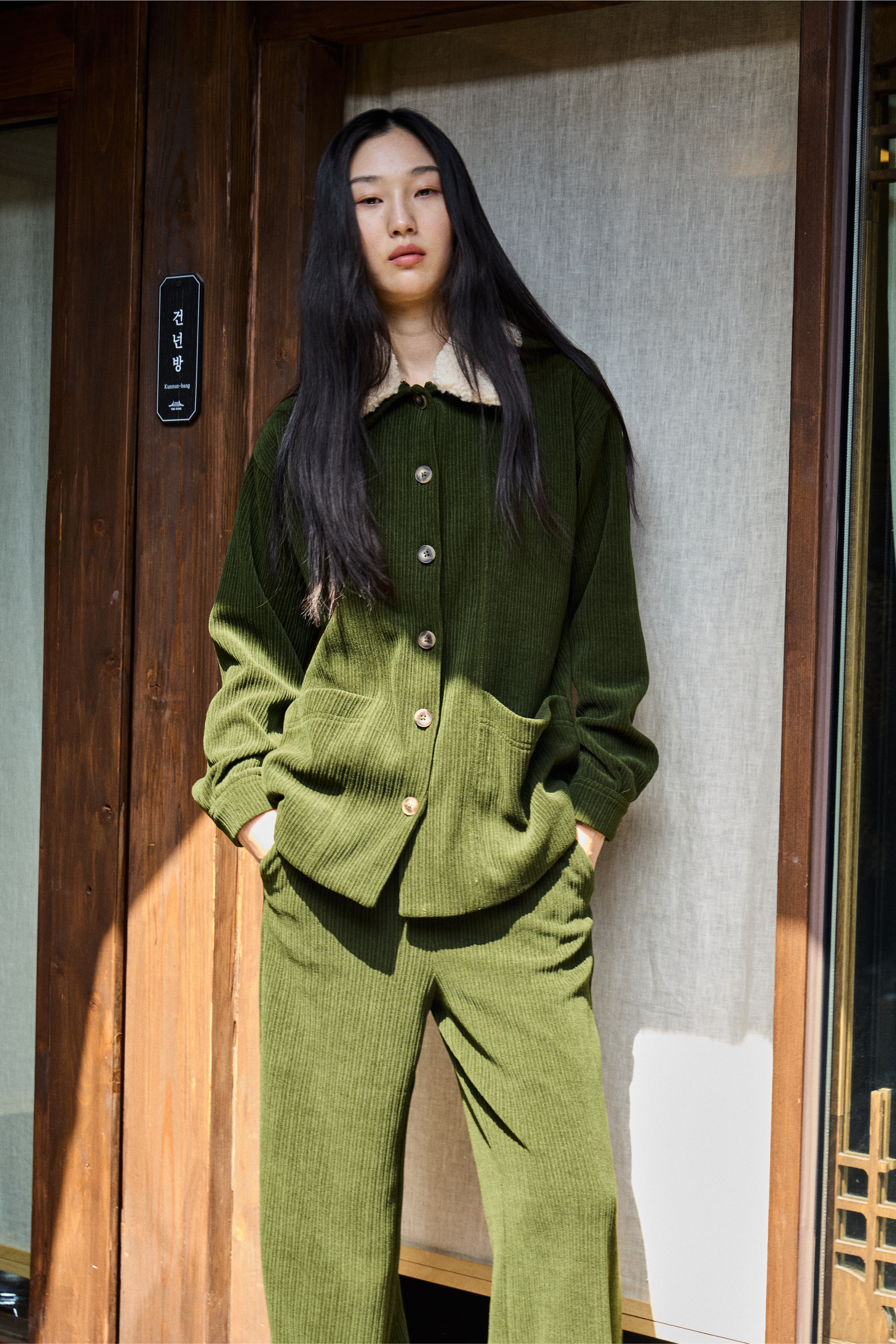 IHKATE Corduroy Bukser LOCATION NONE 20124177-190419
