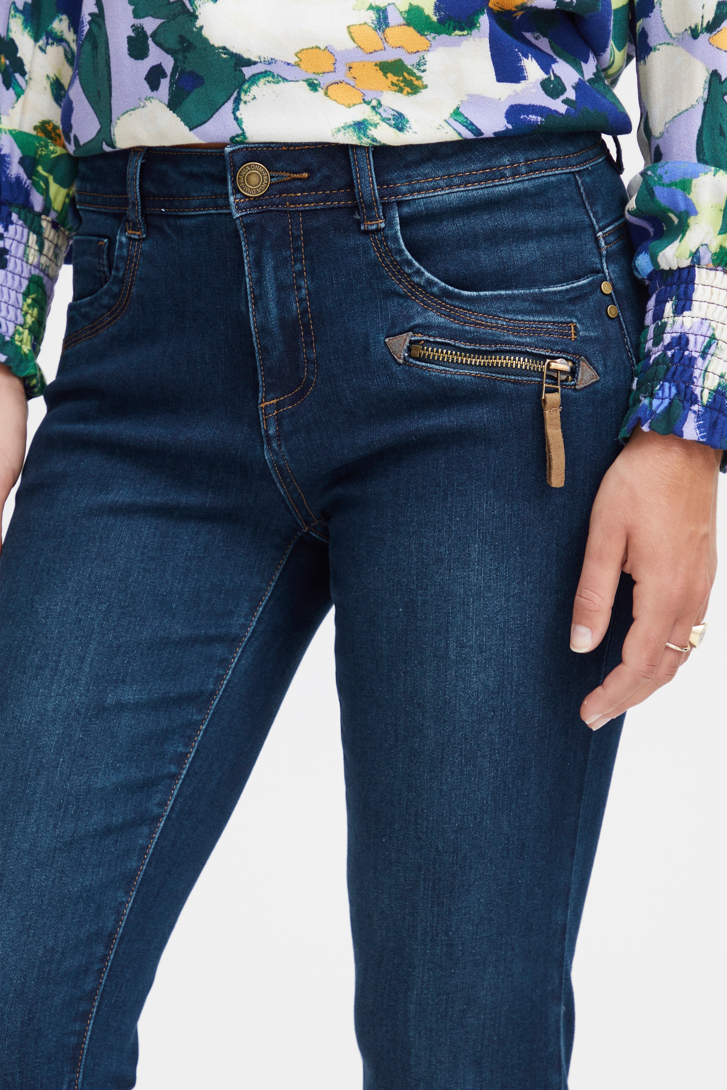 FRLISSI Jeans LOOKBOOK DETAIL 20611308-200070