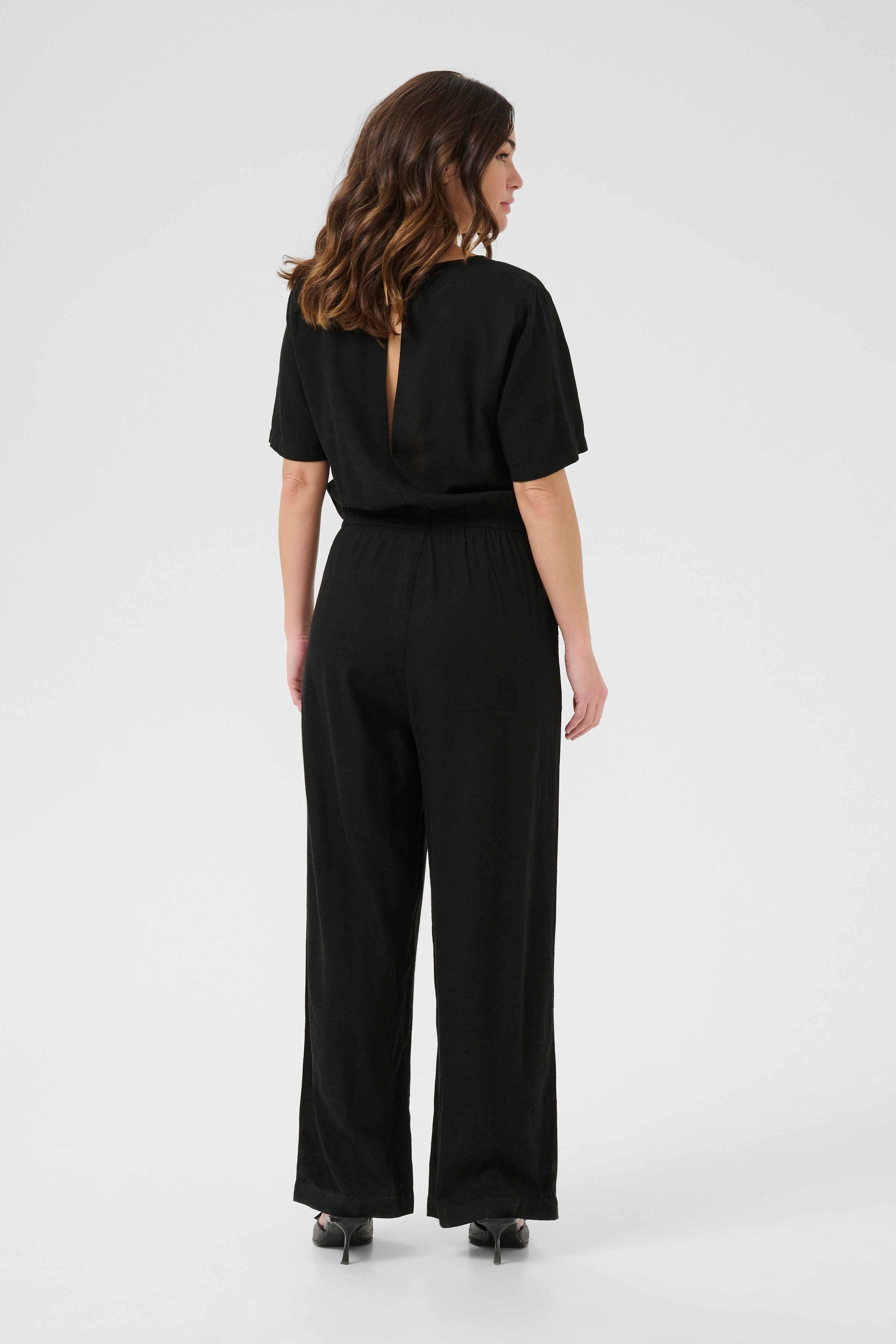 KAmilia Lin Jumpsuit LOOKBOOK BACK 10510424-100121