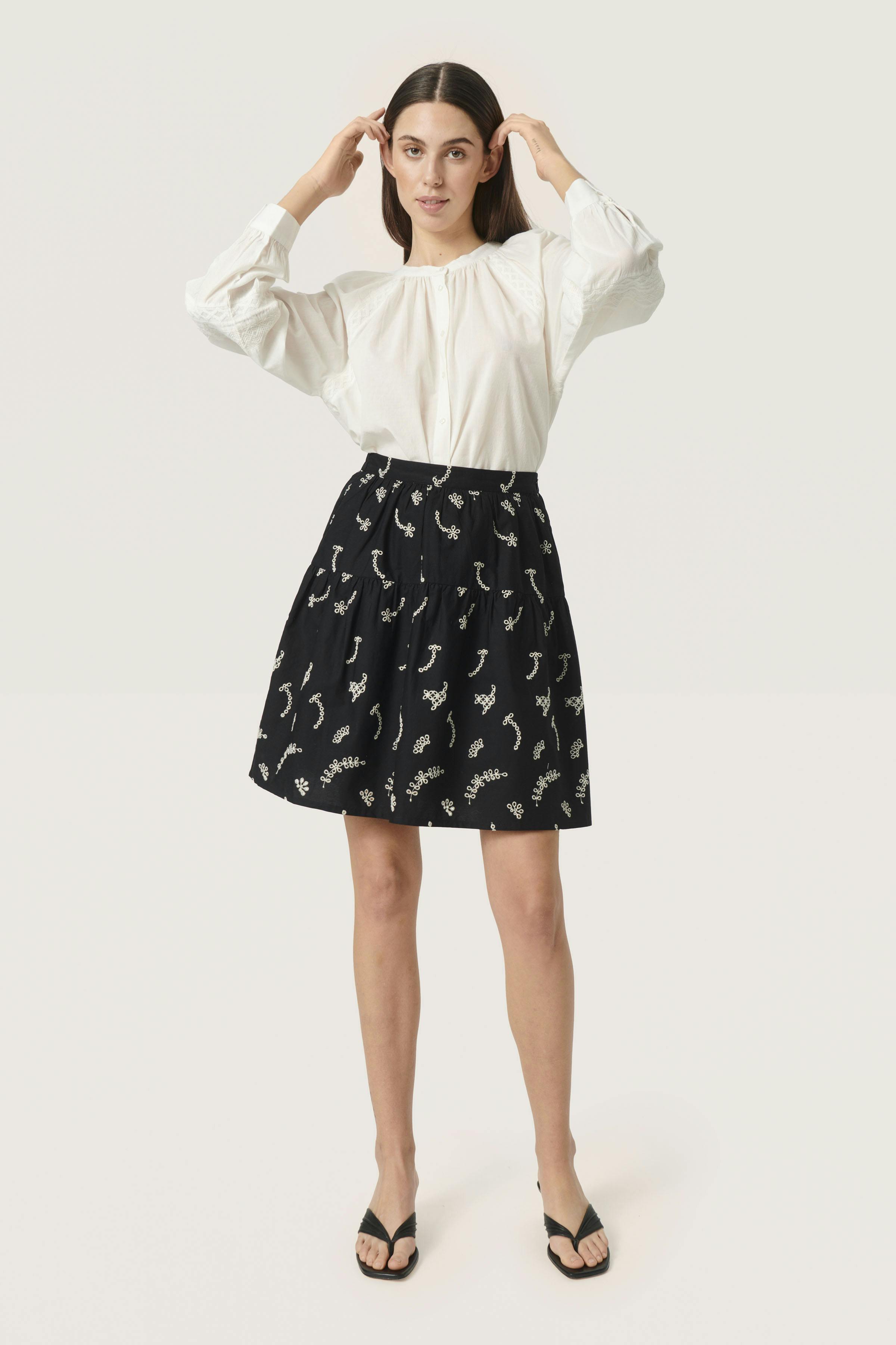 SLAlannis Rok LOOKBOOK FRONT 30406603-194008