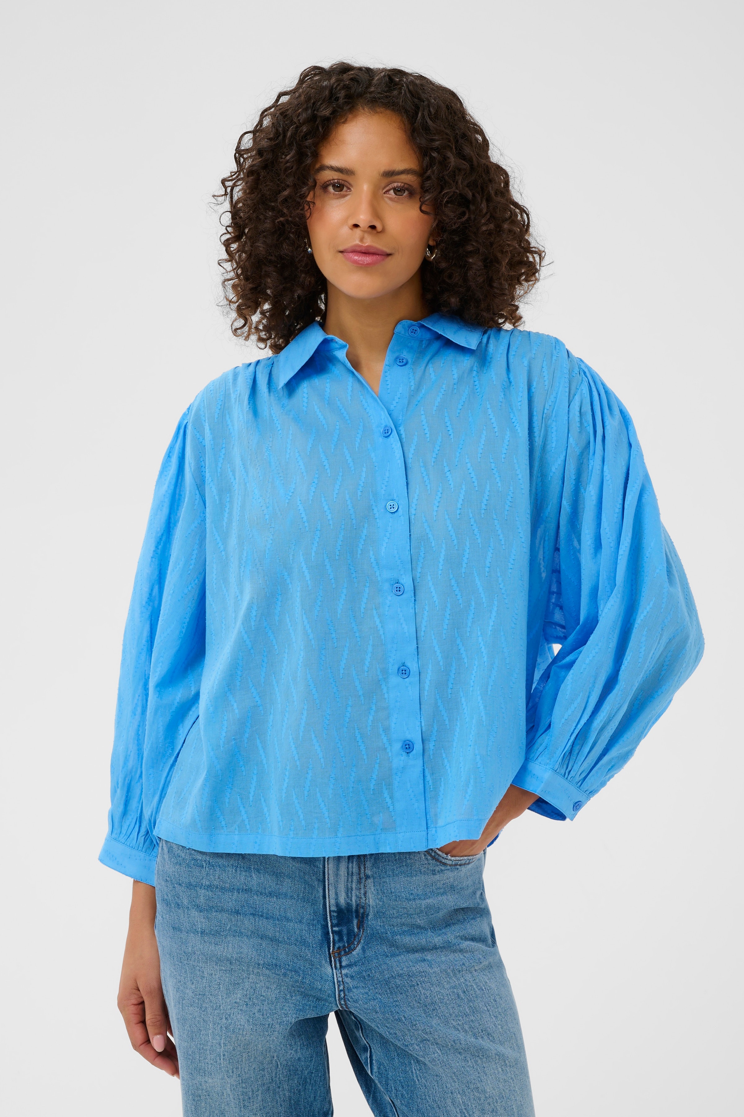 KAgabriela Overhemd LOOKBOOK FRONT 10511171-174139