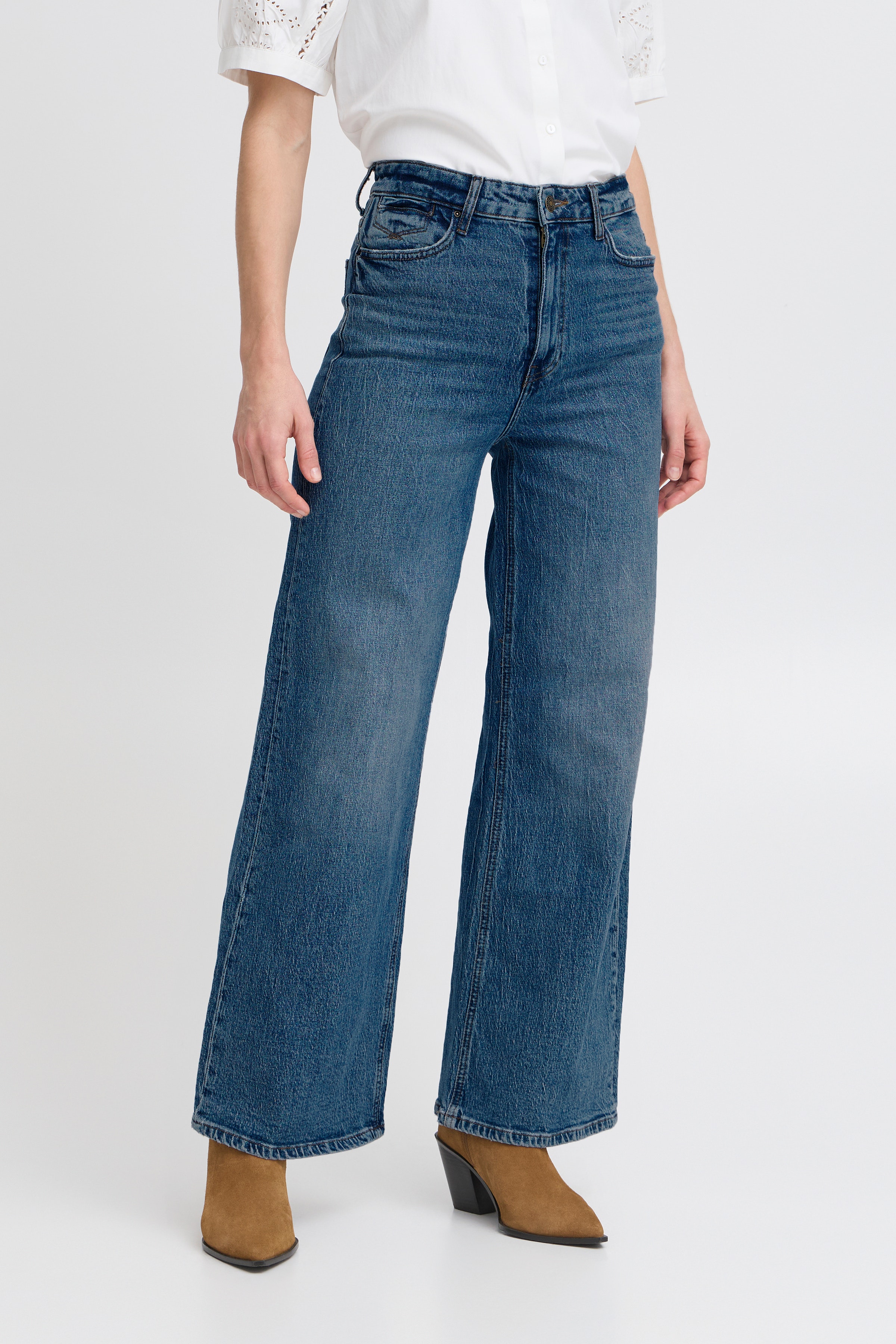 BYKYRA Jeans LOOKBOOK FRONT 20815553-200461