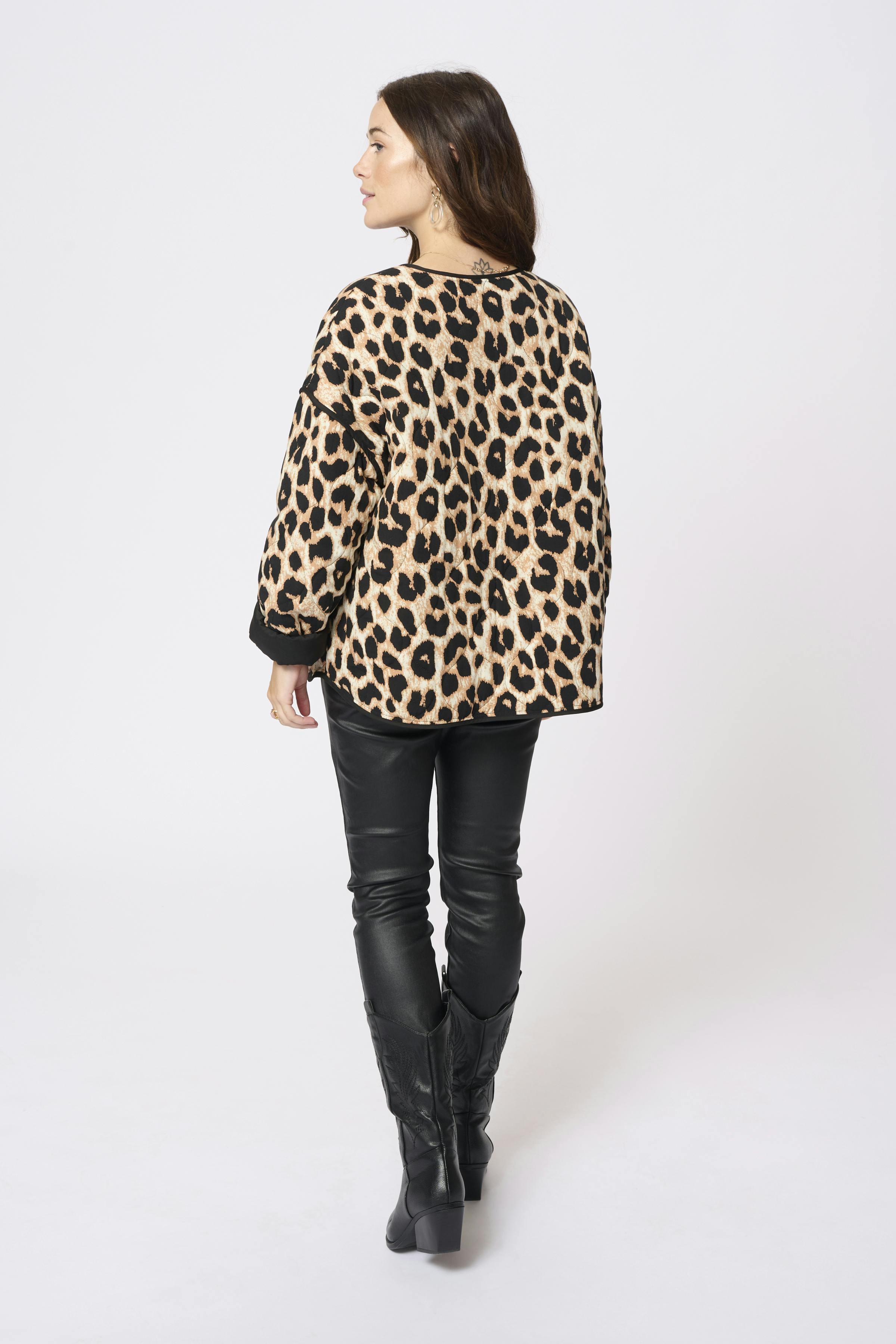 CROtiva Leopard Jacke LOOKBOOK BACK 10613716-107494