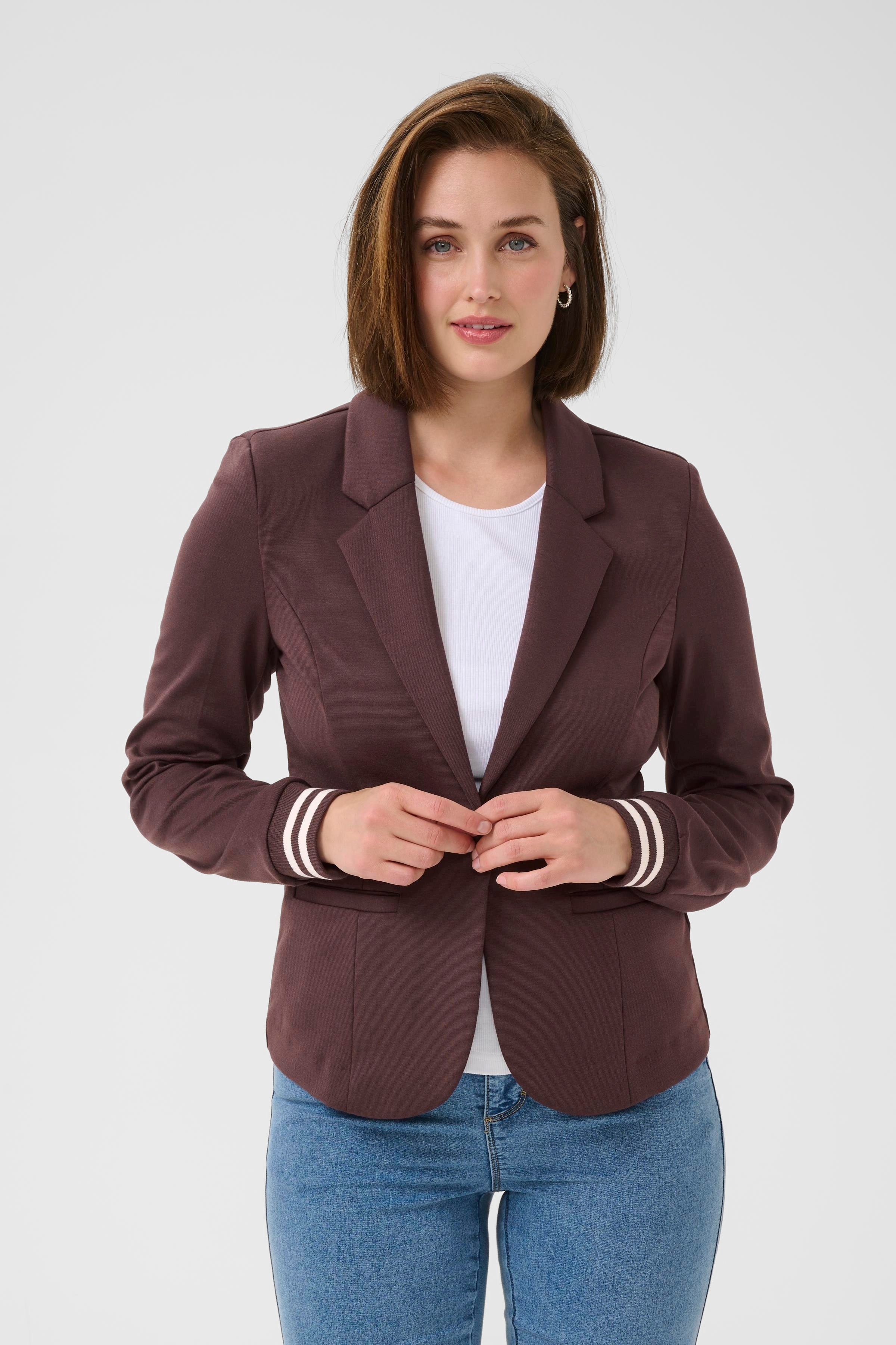 Kinnie Blazer LOOKBOOK FRONT 10550800-108001