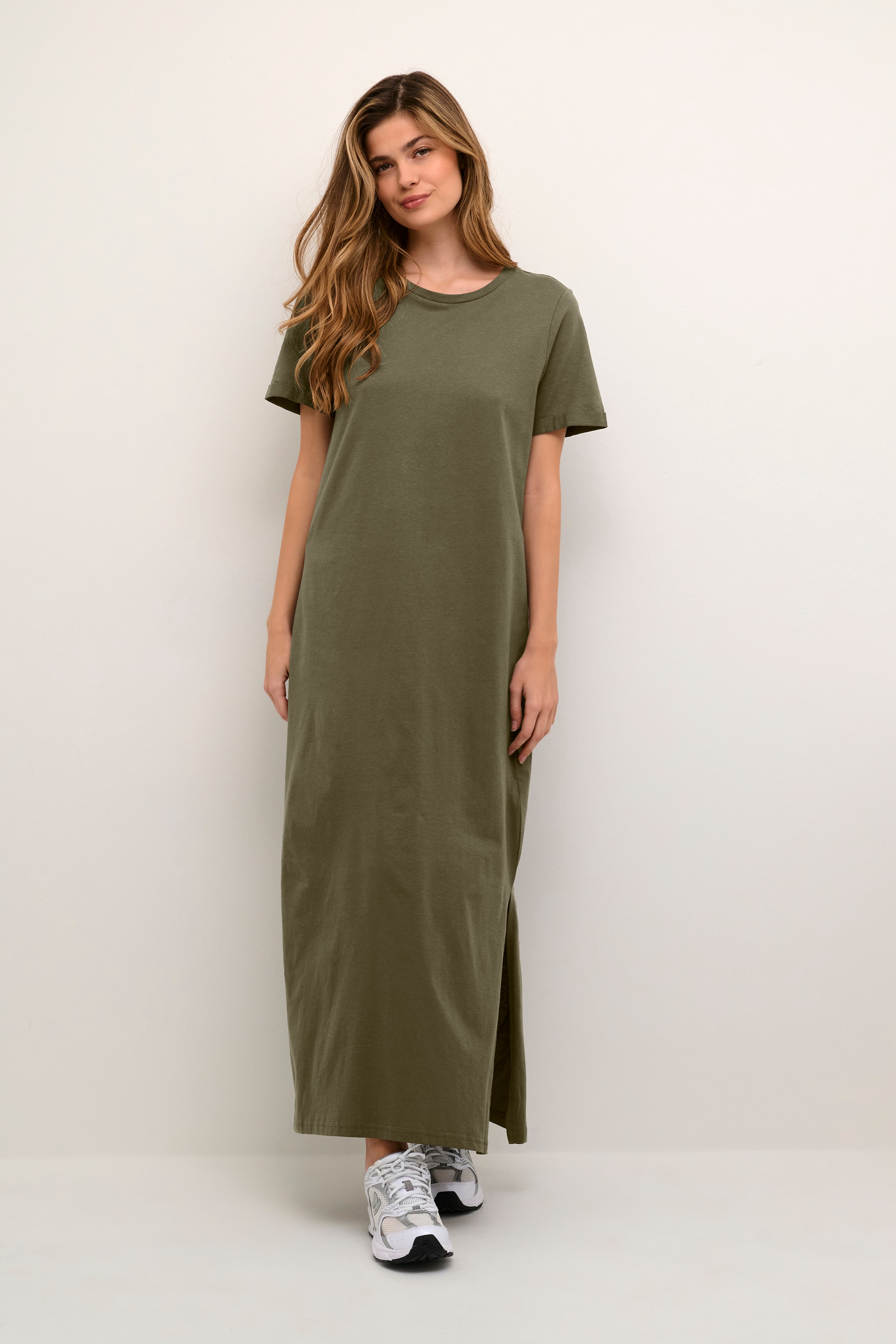 KAcelina Kjole LOOKBOOK FRONT 10551884-190511