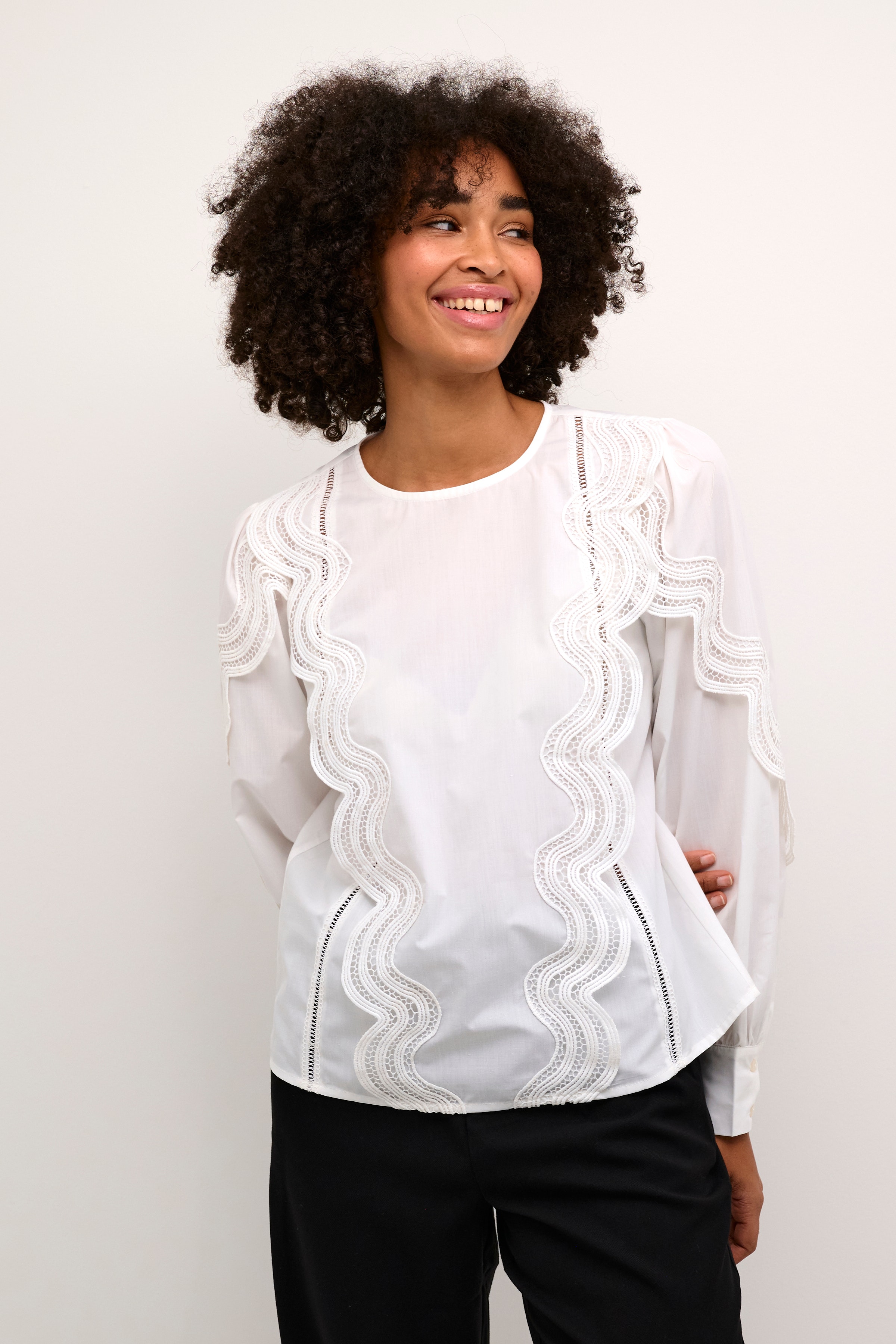 KAchristine Bluse LOOKBOOK FRONT 10509182-110601