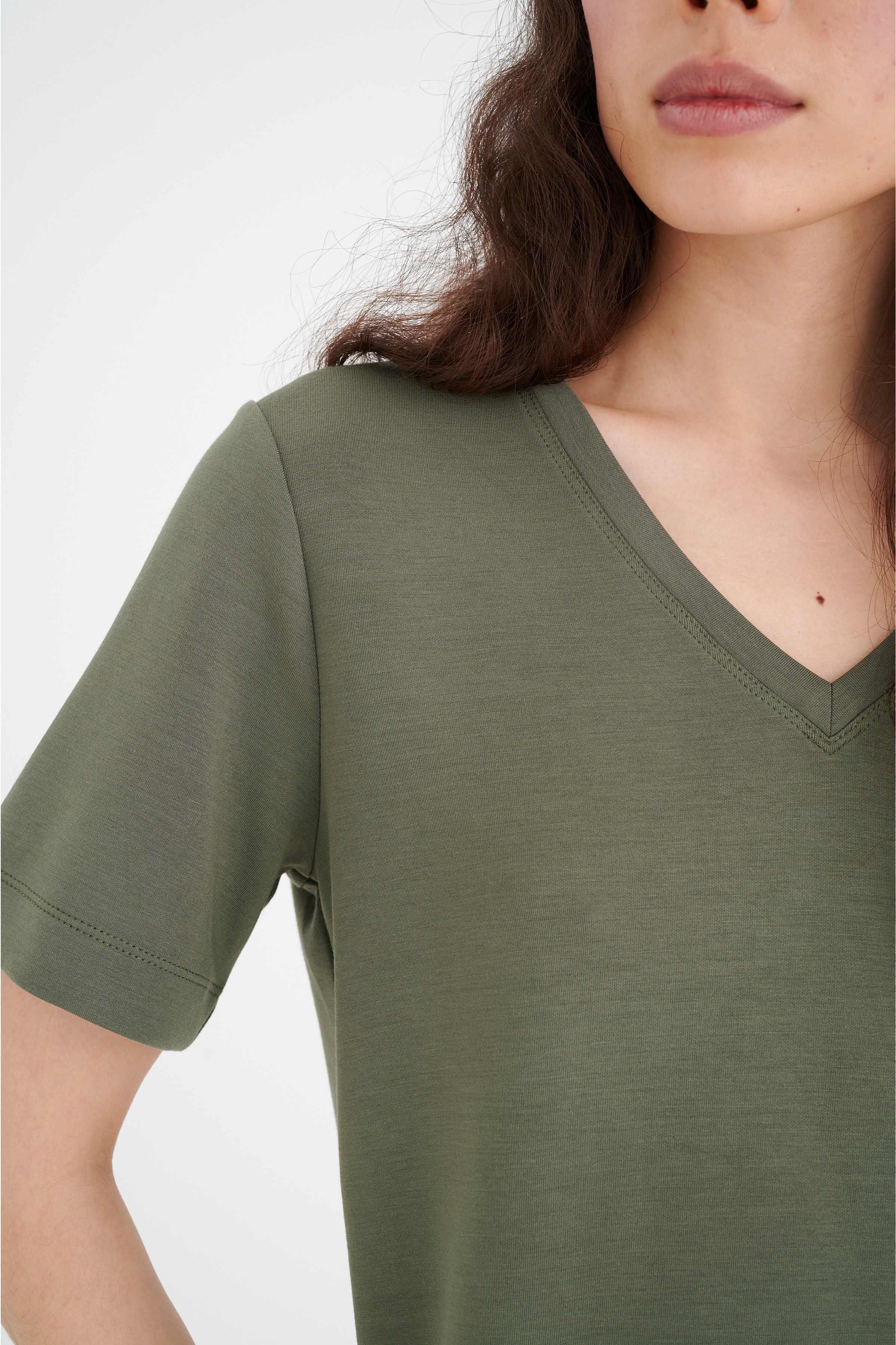 BecaIW T-shirt LOOKBOOK DETAIL 30106370-190312