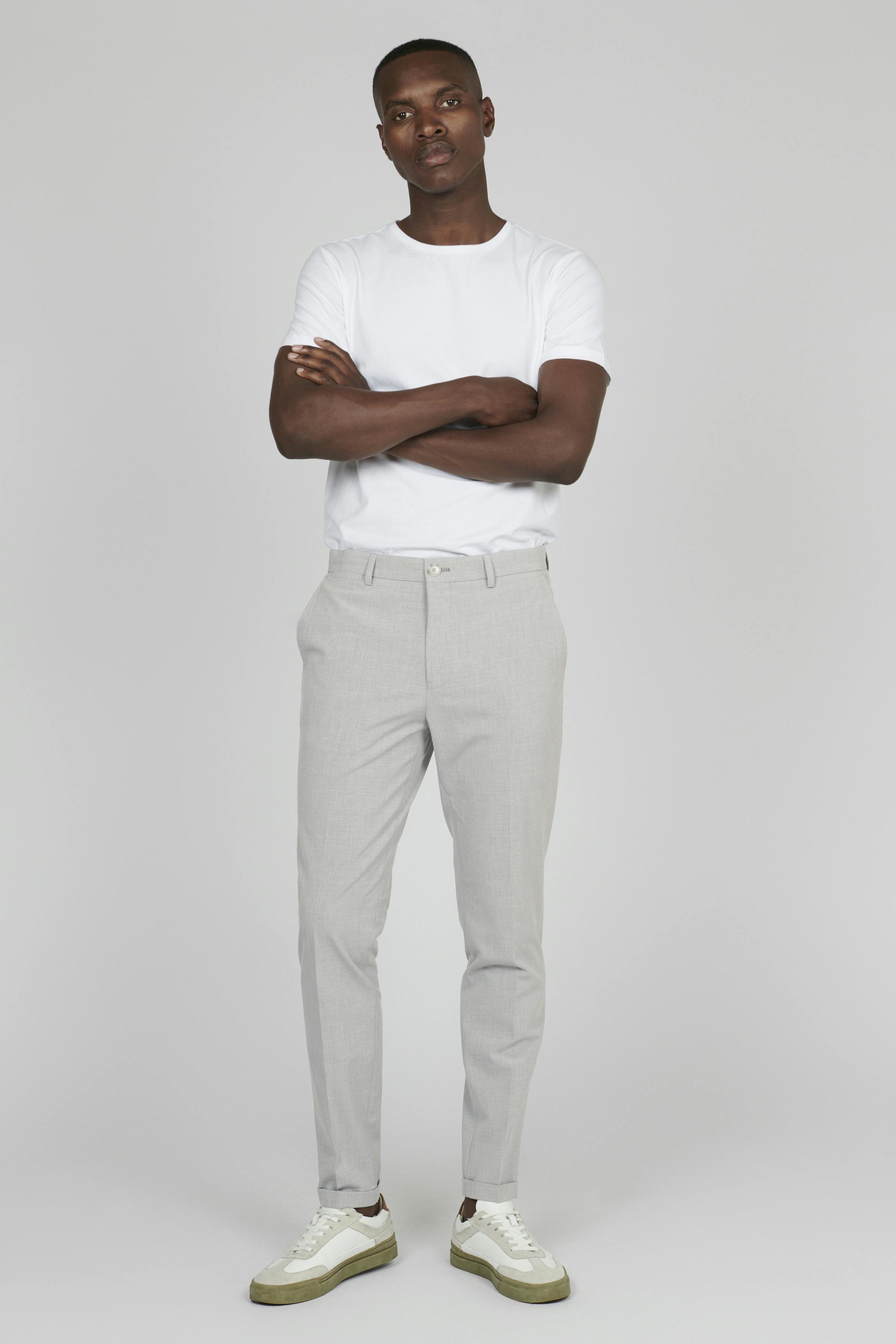 MAliam Hose LOOKBOOK FRONT 30205157-1442011