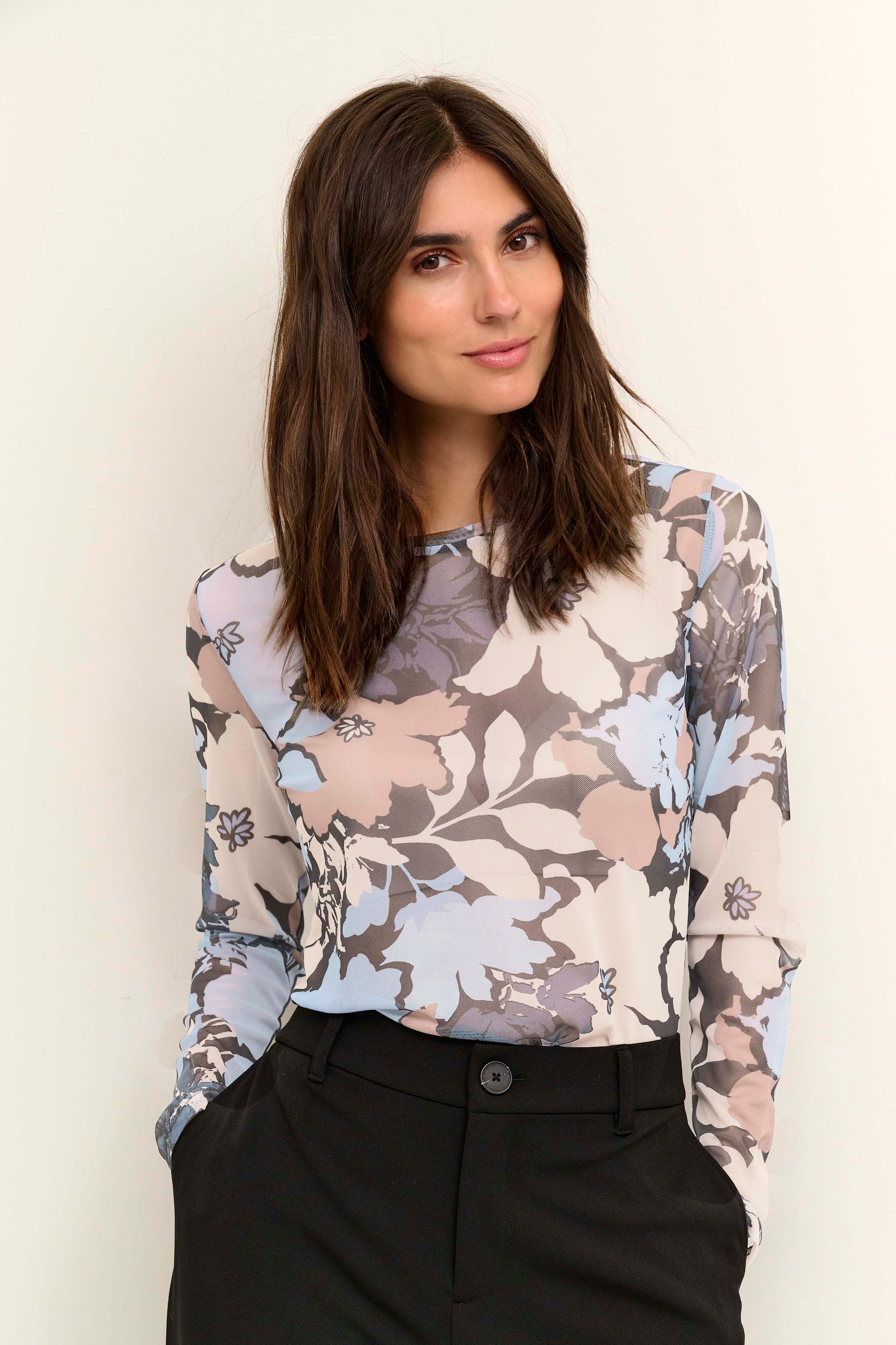 CUmelida T-shirt LOOKBOOK FRONT 50109392-500212