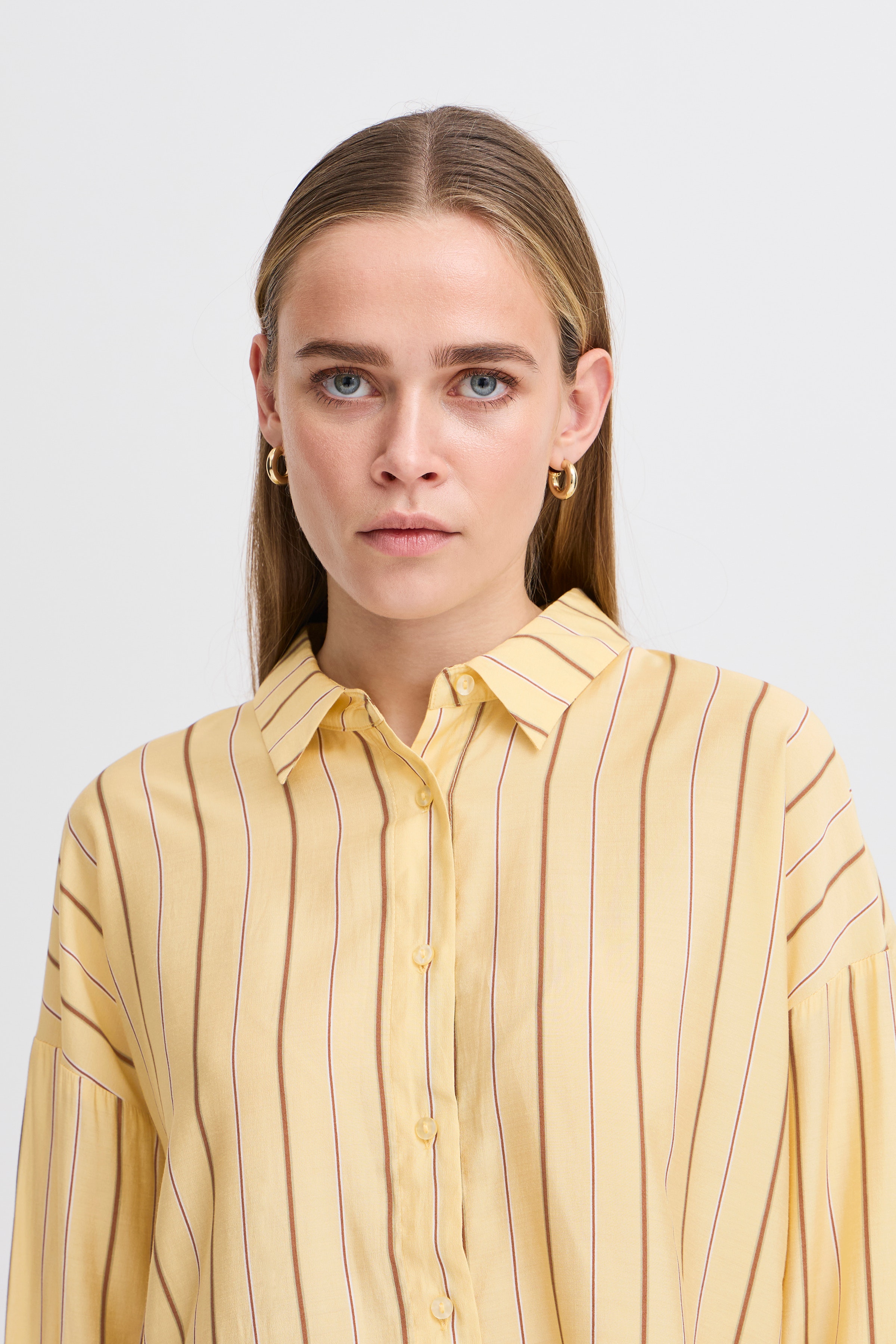 IHKEONA Langermet skjorte LOOKBOOK DETAIL 20122729-204374