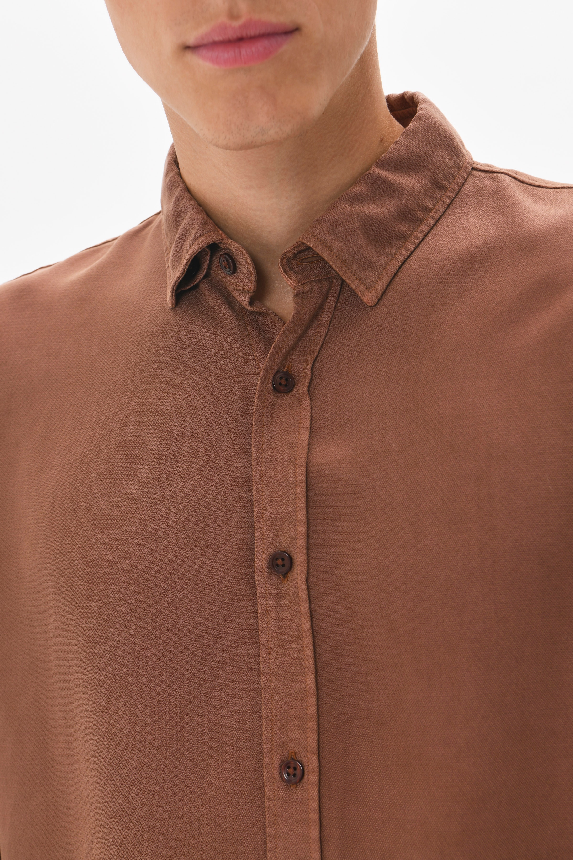 MAChristaldo Shirt LOOKBOOK DETAIL 30207955-191220