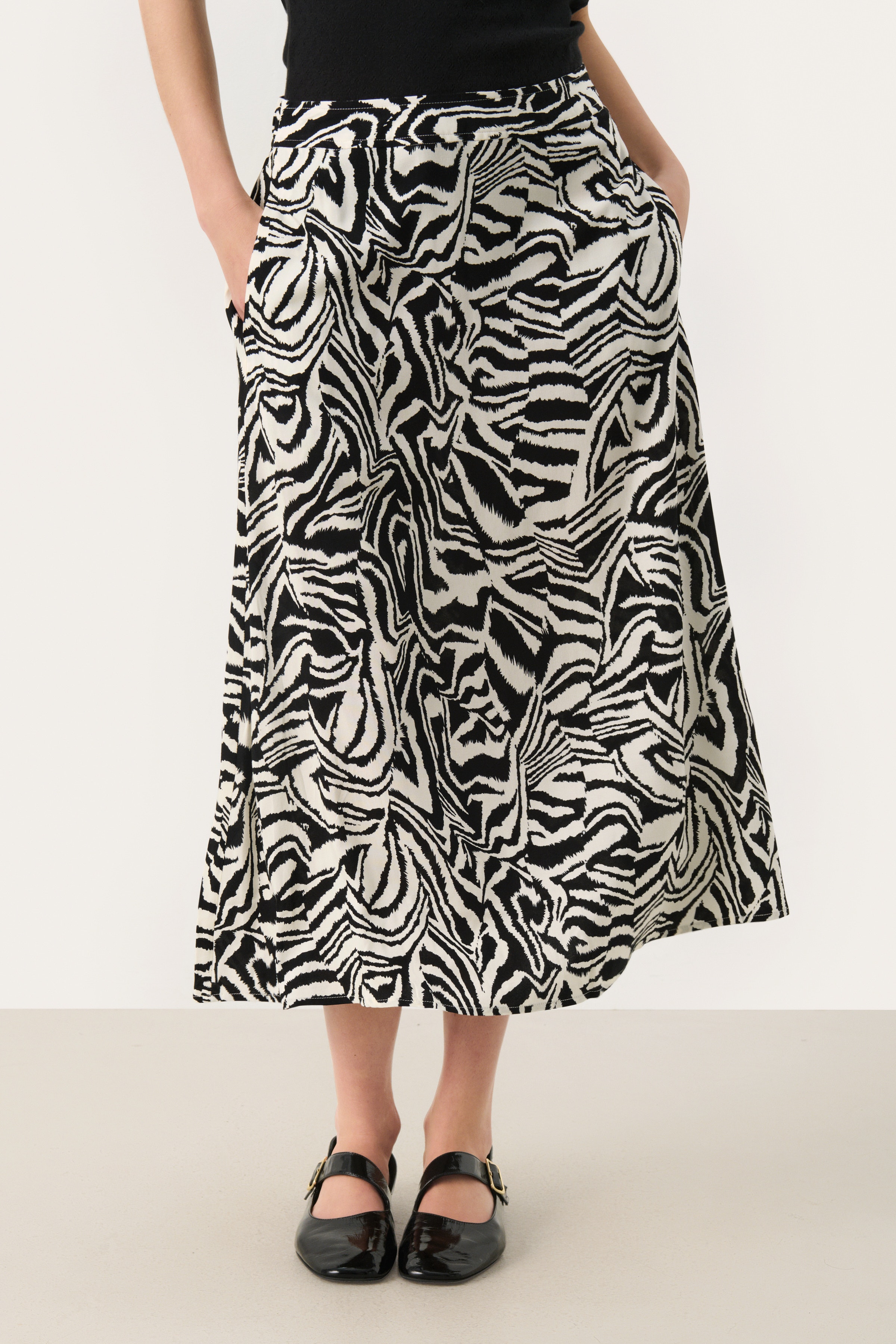 BiseraPW Nederdel LOOKBOOK FRONT 30308685-304011