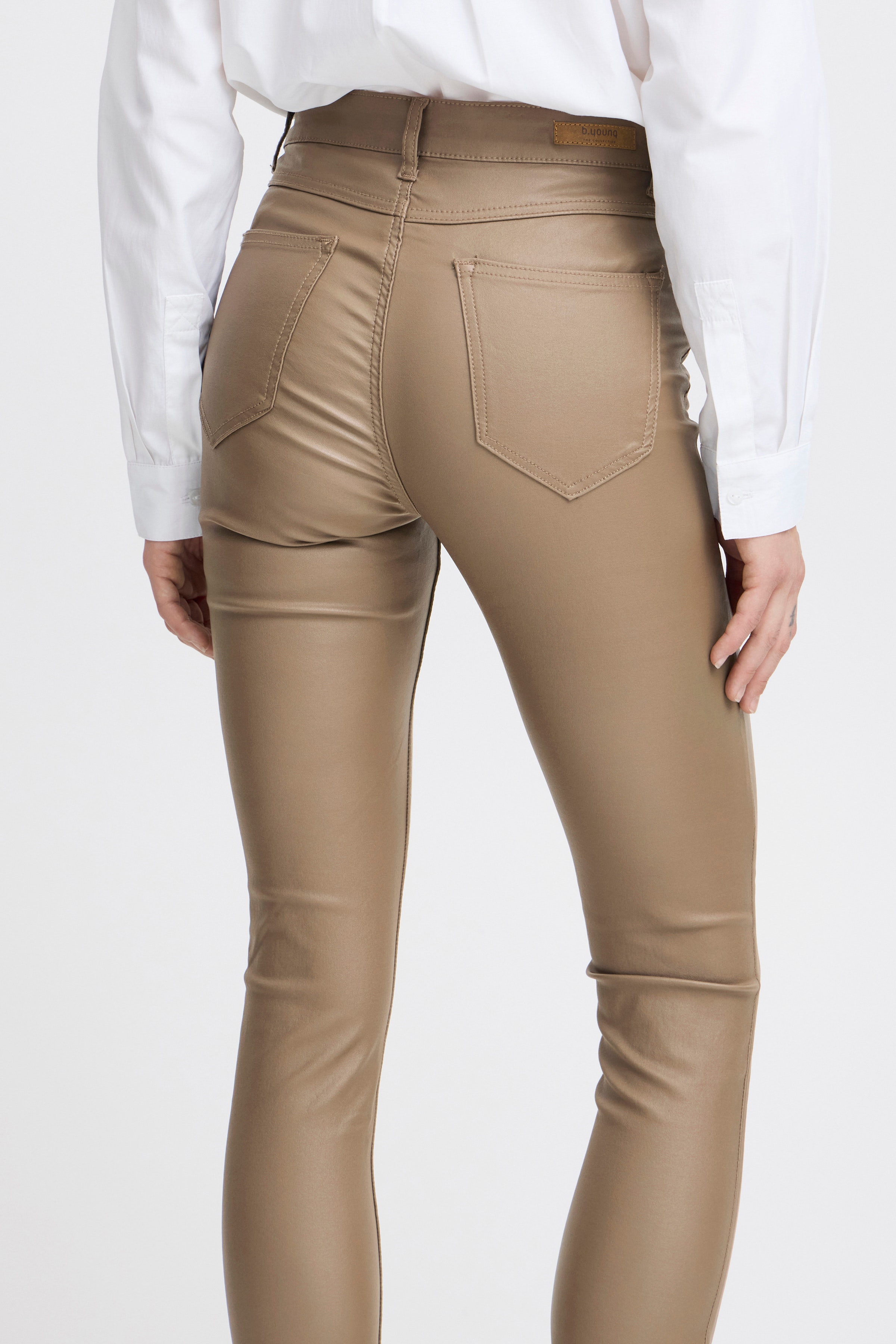 BYKIKO Trousers LOOKBOOK DETAIL 20802715-181112