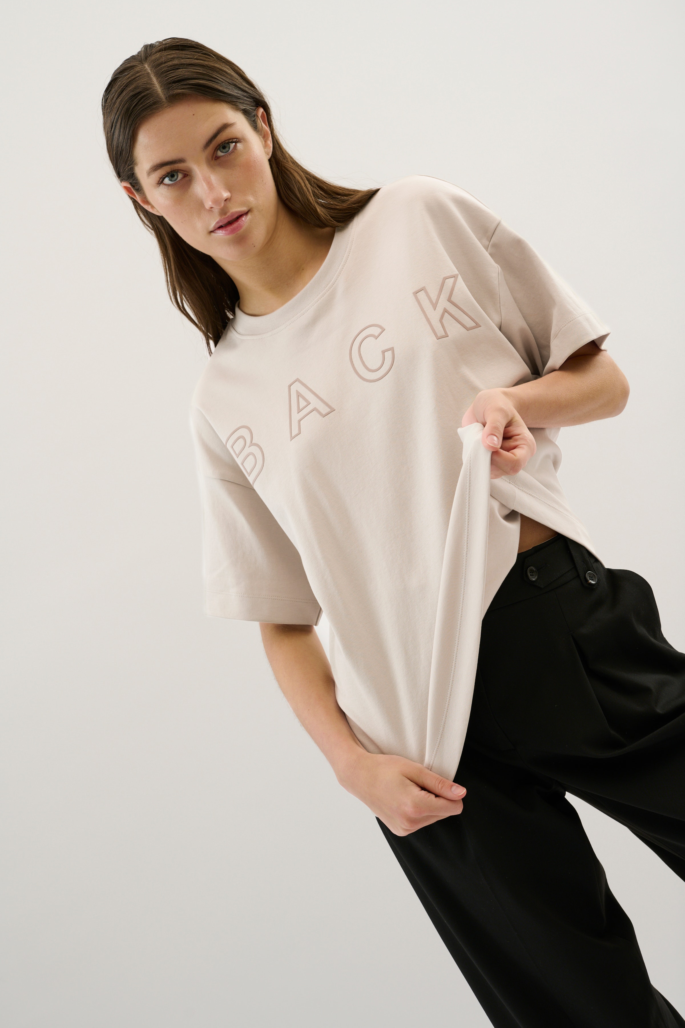 KBParis T-shirt LOOKBOOK FRONT 10105046-154502