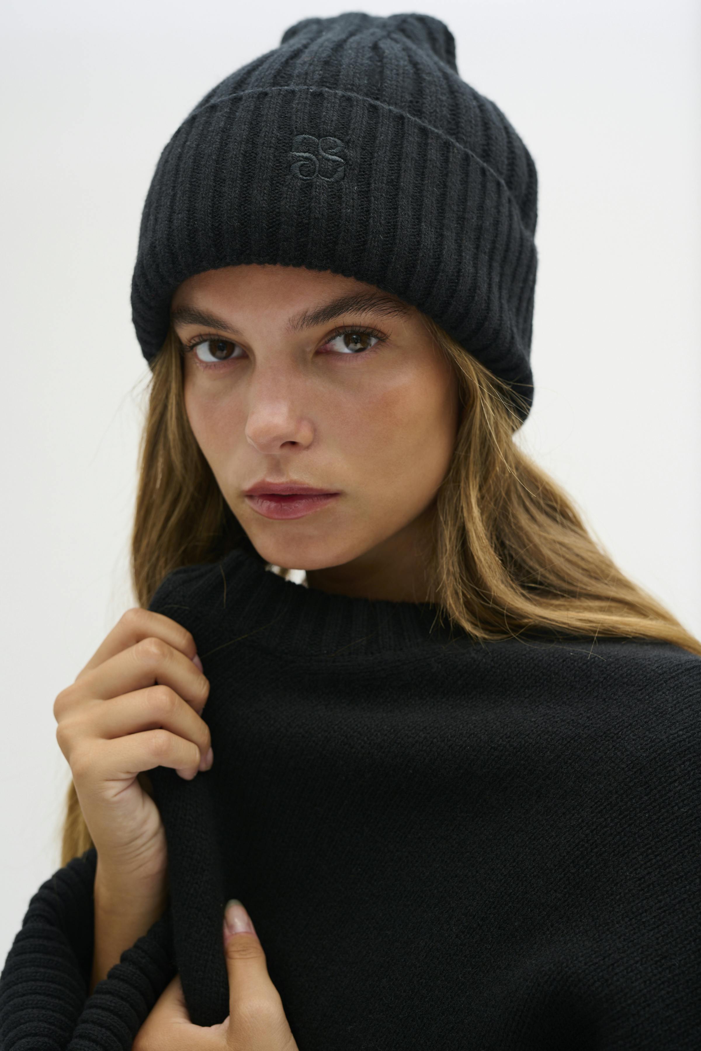 OsloMW Hatt LOOKBOOK DETAIL 10704989-100031