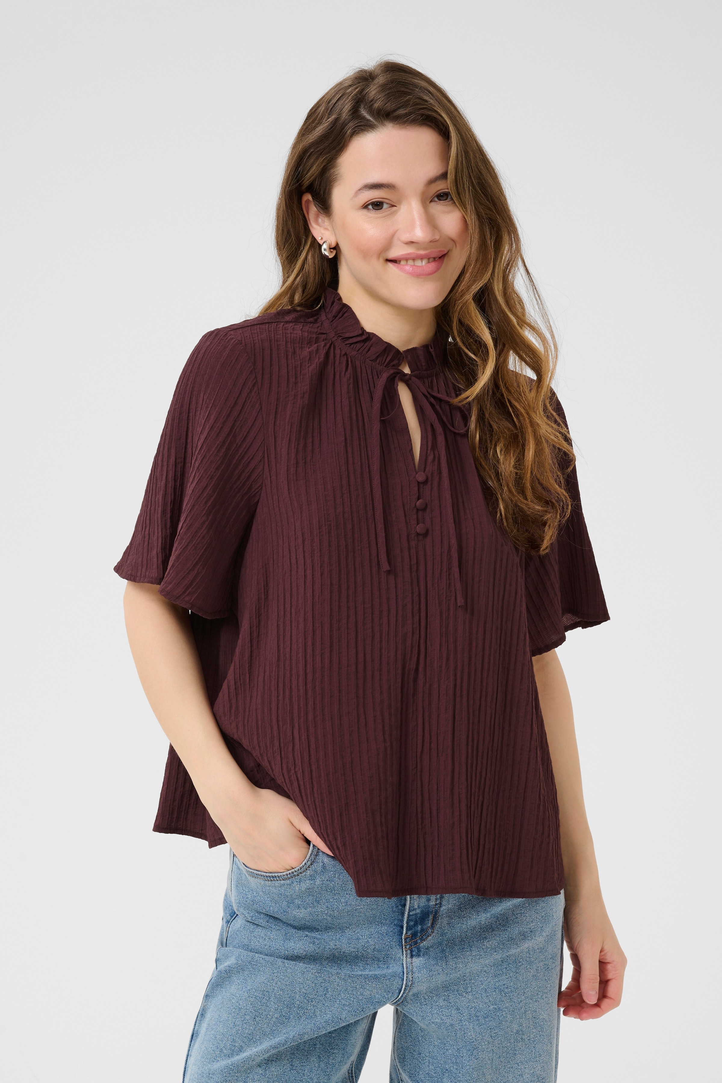 KAlianna Bluse LOOKBOOK FRONT 10510327-191619