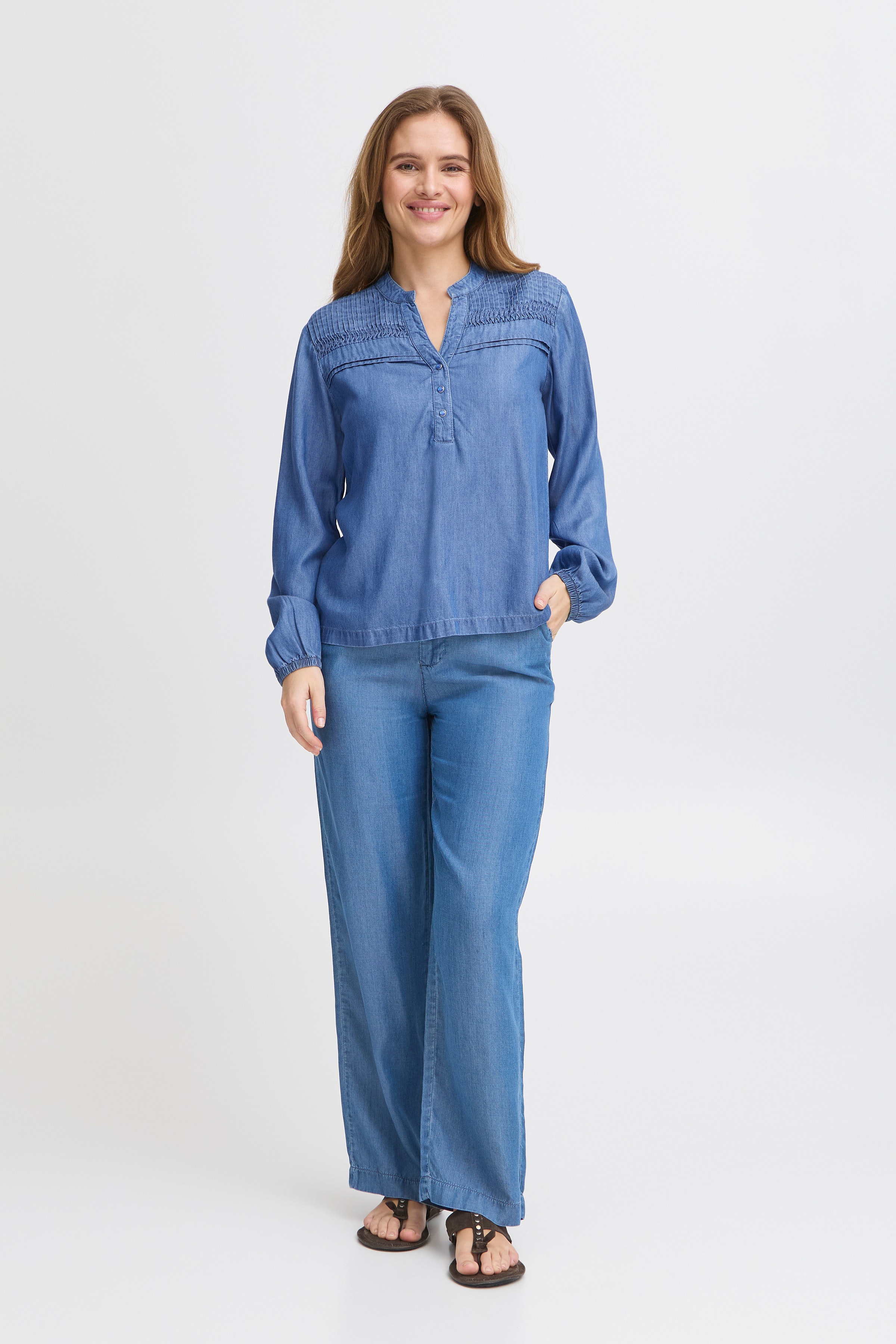PZGAJA Bluse LOOKBOOK FRONT 50208982-200005