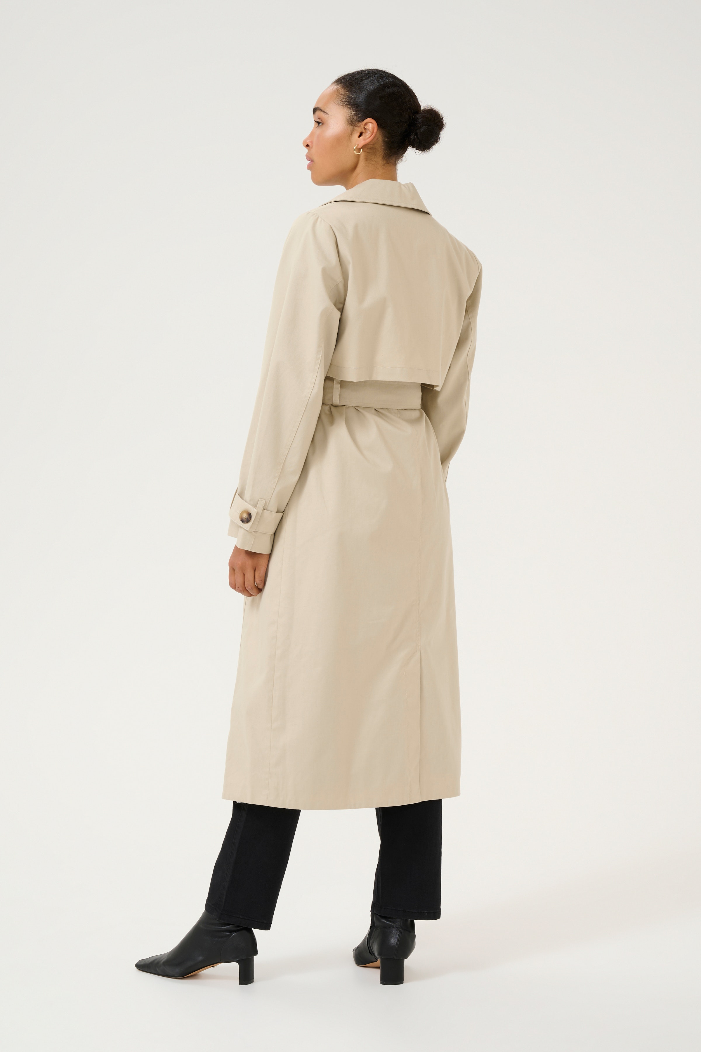 KApatricia Coat LOOKBOOK BACK 10509483-151305