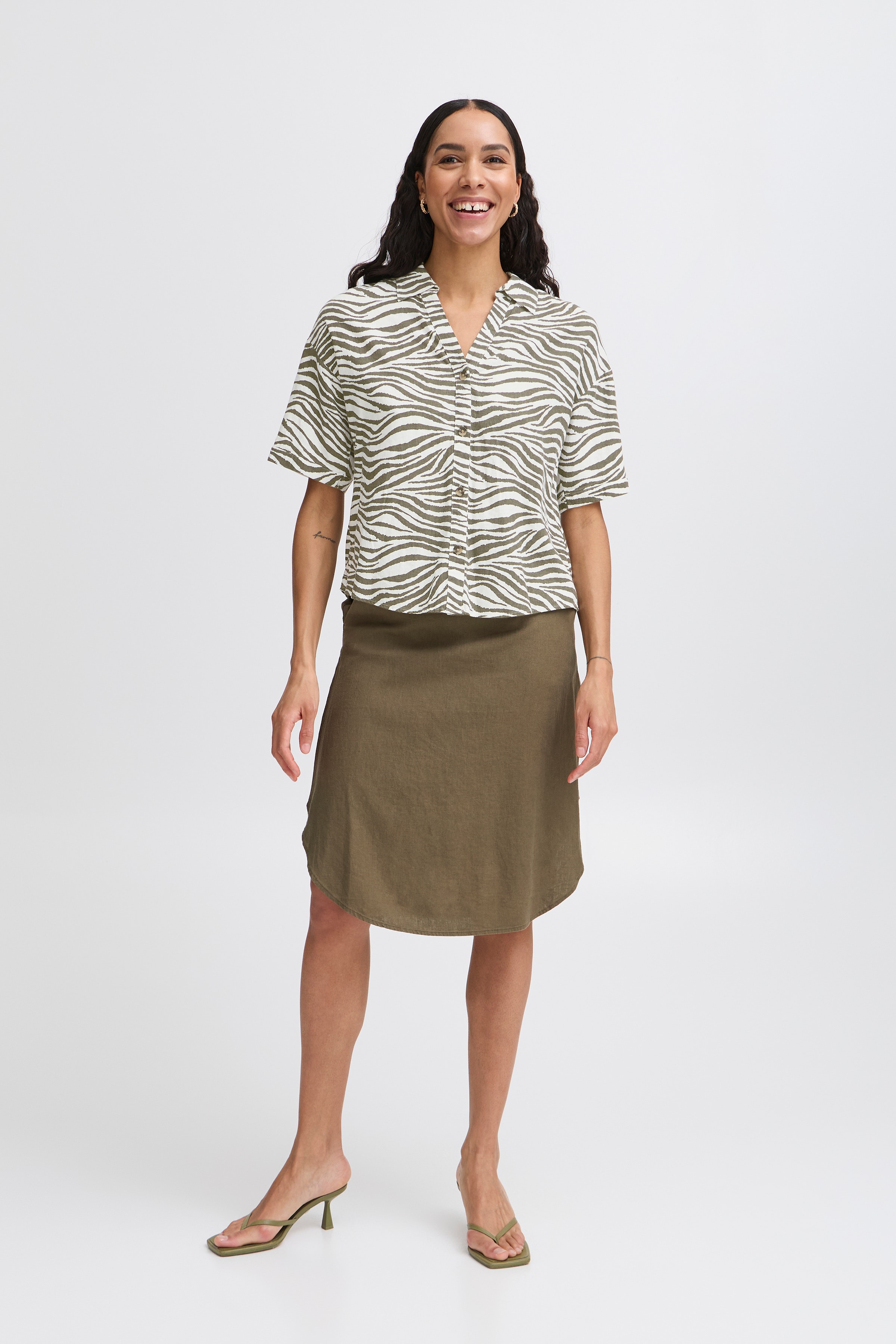 BYFALAKKA Skjorte LOOKBOOK FRONT 20814551-204542