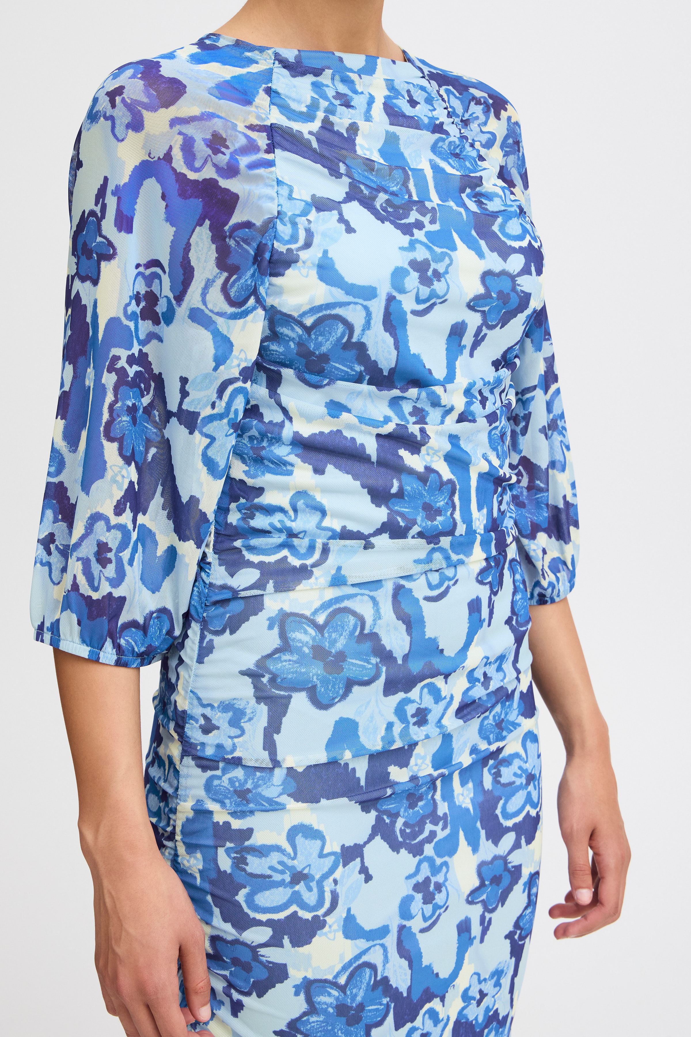 IHODESSY Kjole LOOKBOOK DETAIL 20121907-203771