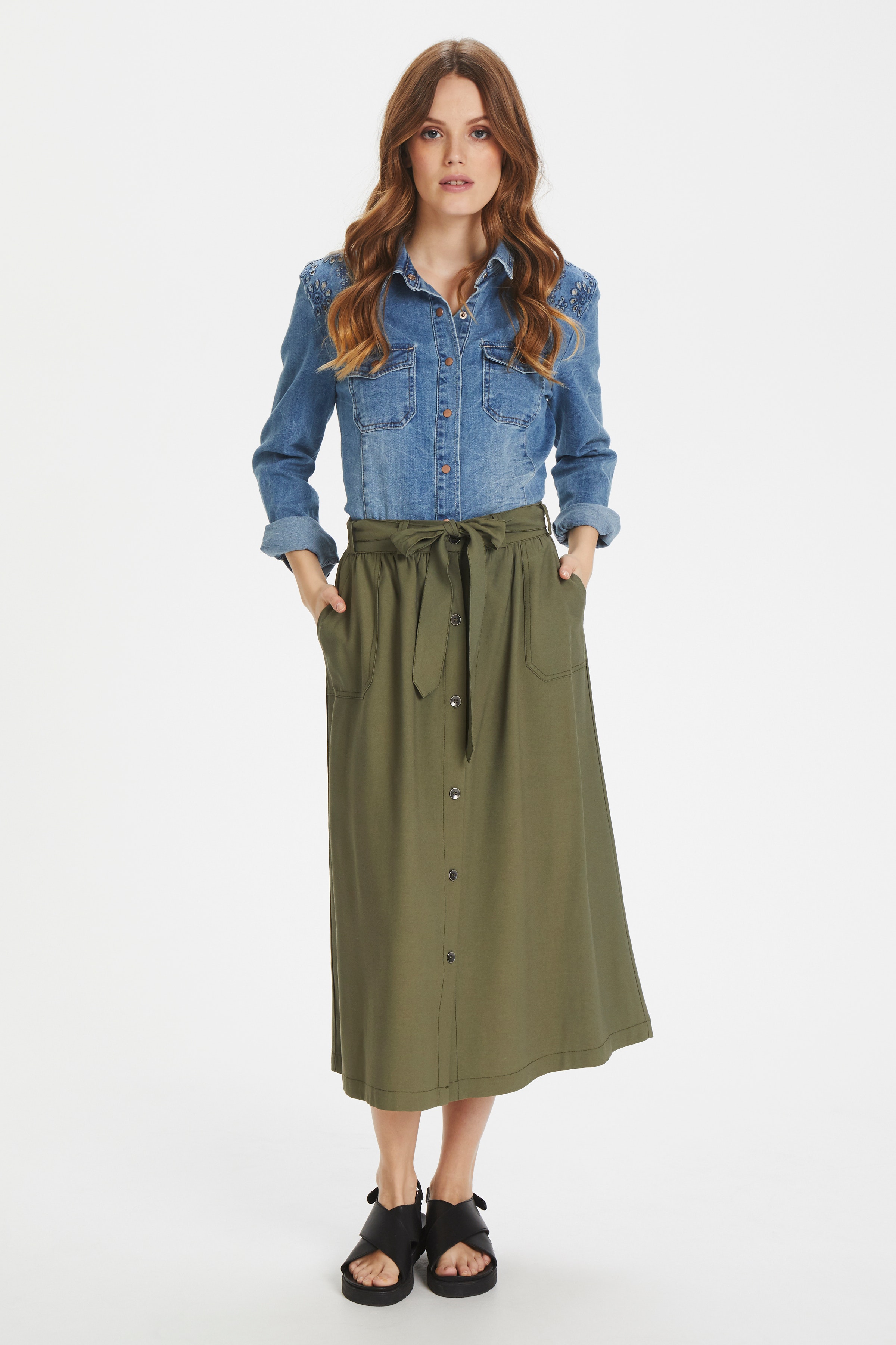 Kjol LOOKBOOK FRONT 20607269-60610