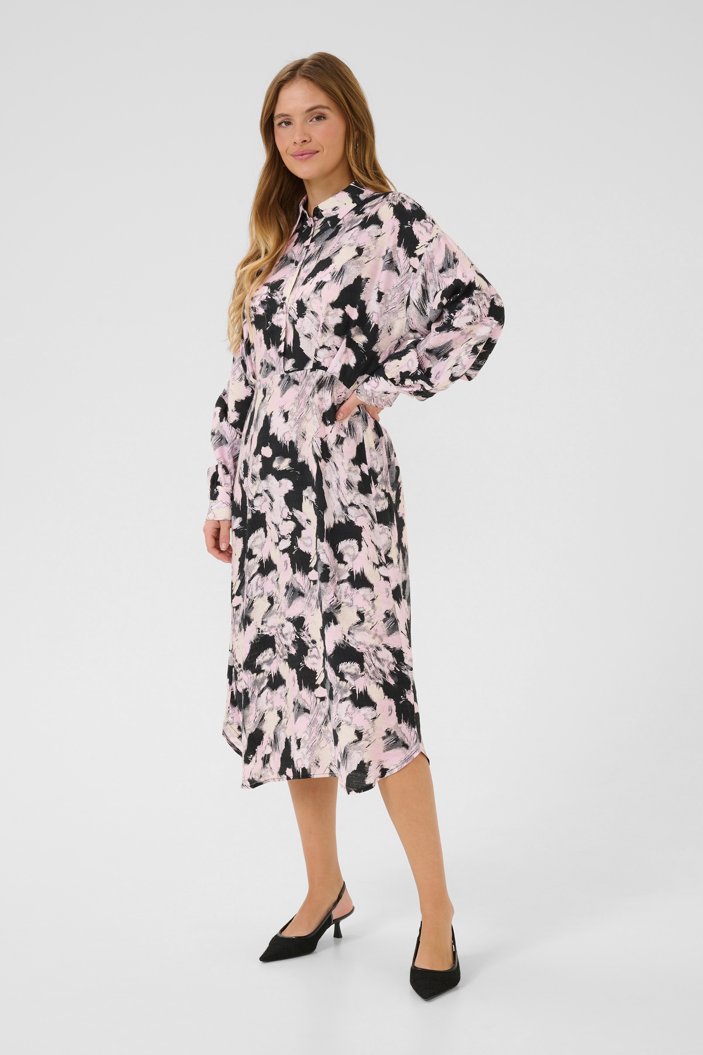 KAvictoria Kjole LOOKBOOK FRONT 10509350-106823