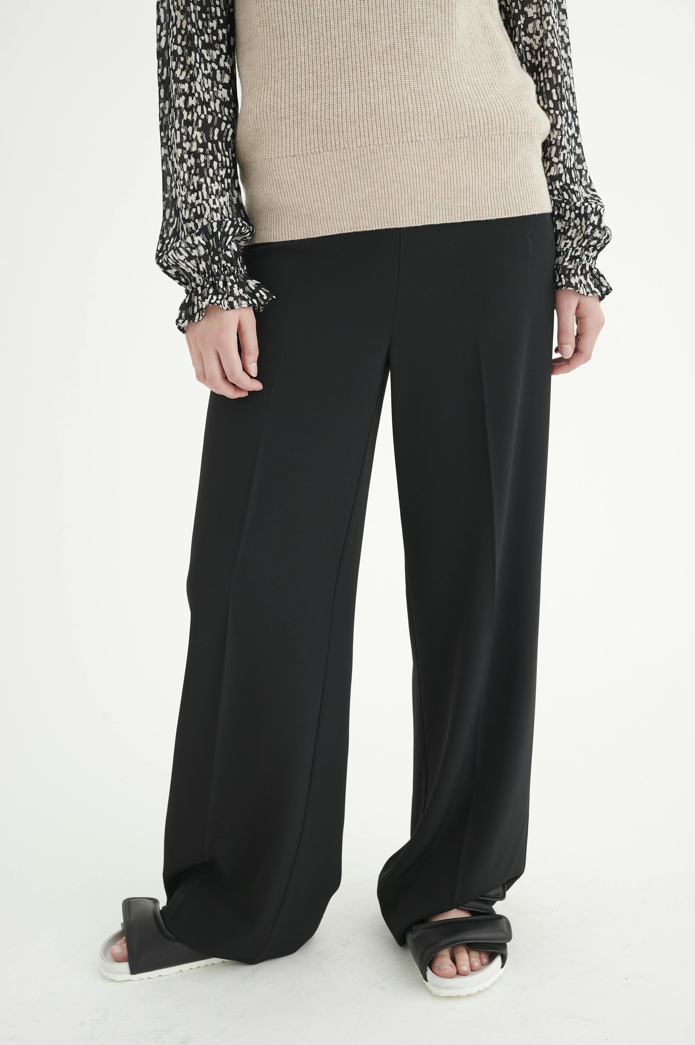 ZhenIW Trousers LOOKBOOK FRONT 30105375-10050