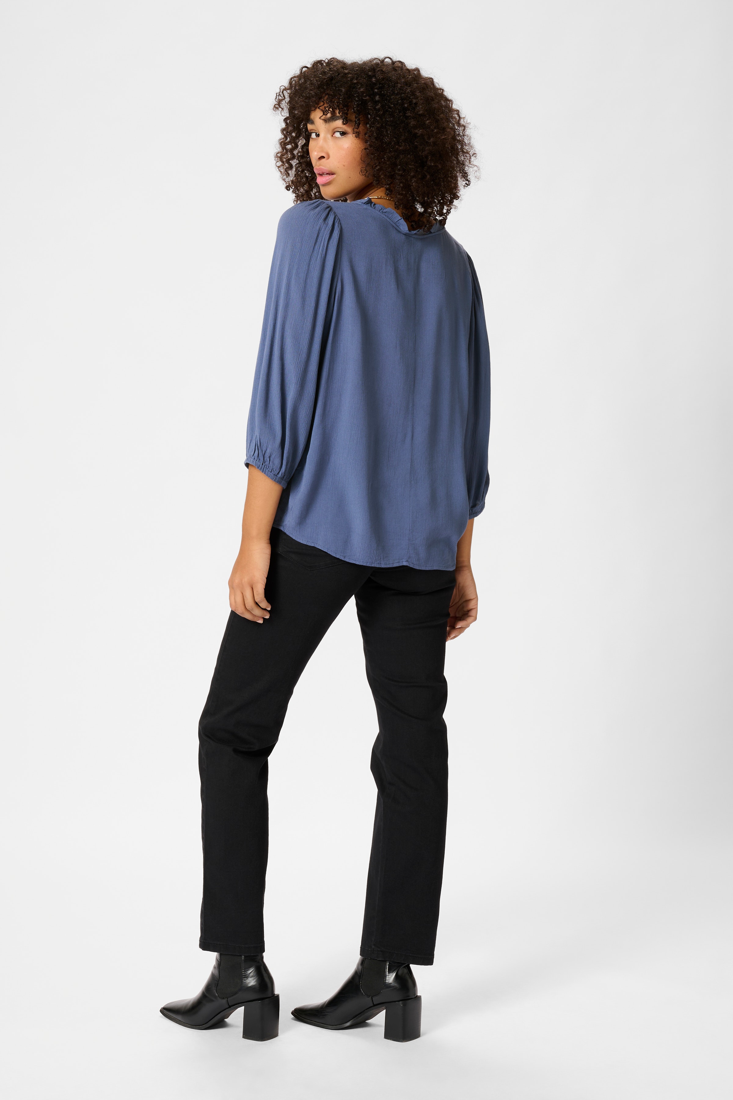 KAkamilla Bluse LOOKBOOK BACK 10509541-193928