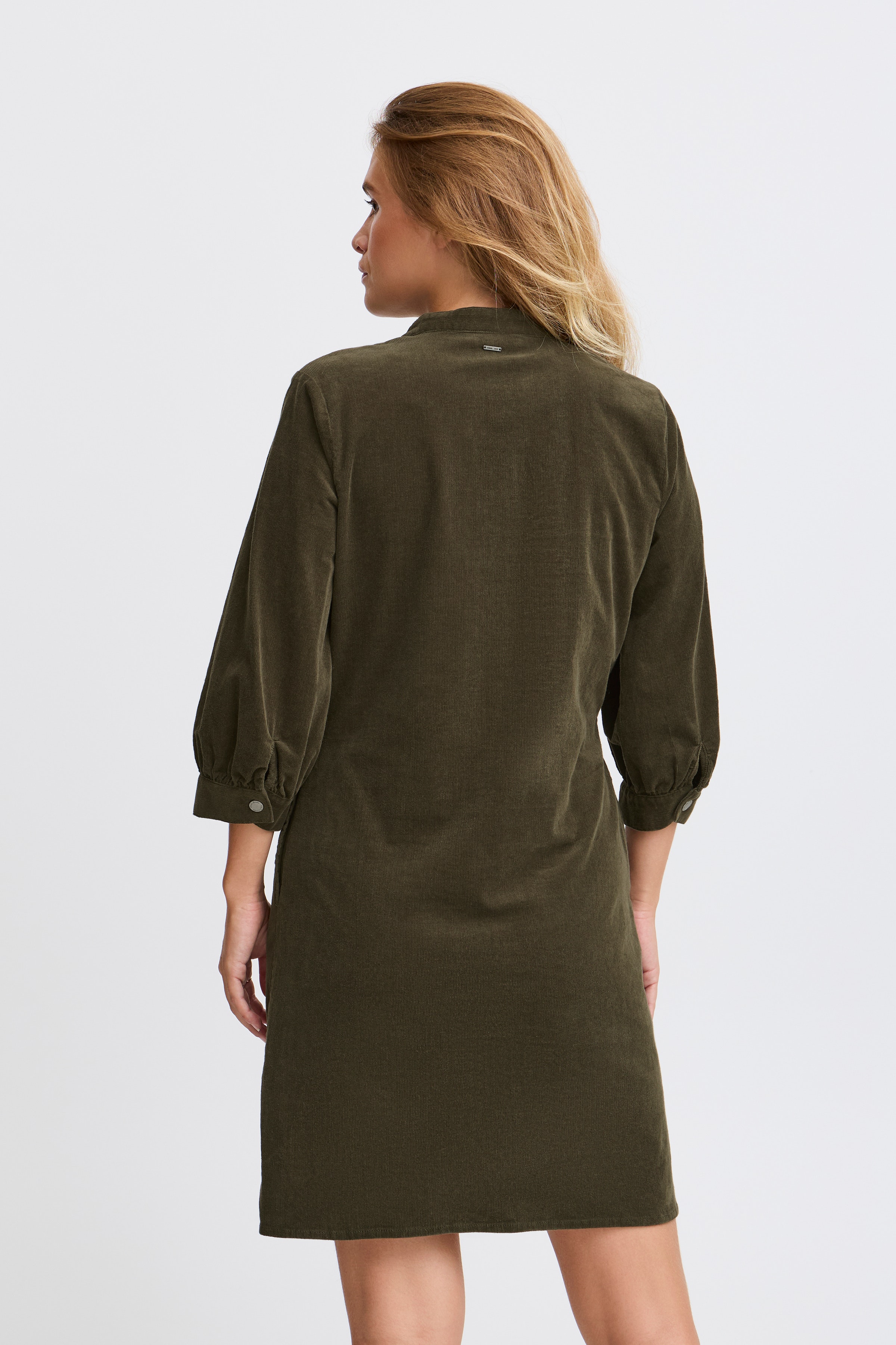 PZSALLY Kjole LOOKBOOK BACK 50208446-190511